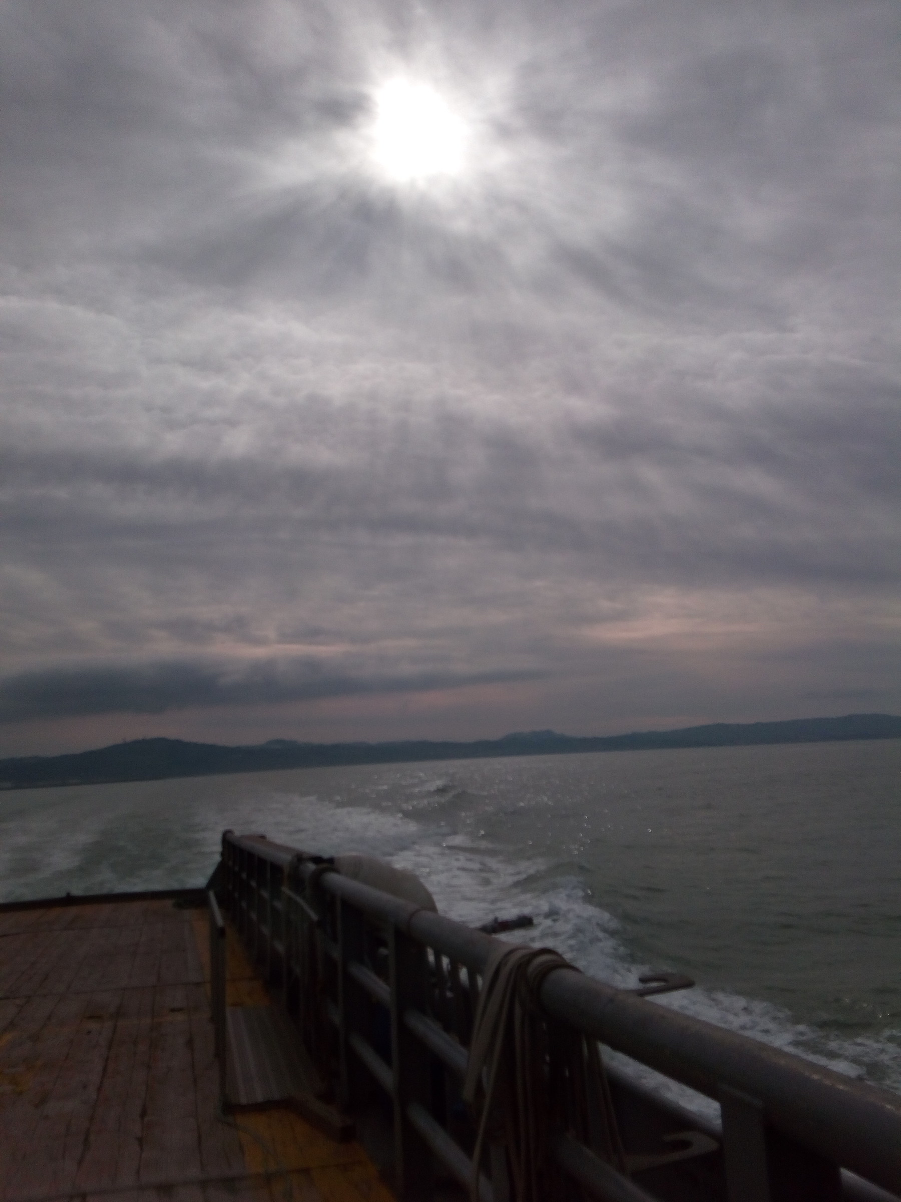 The coast and the hidden sun