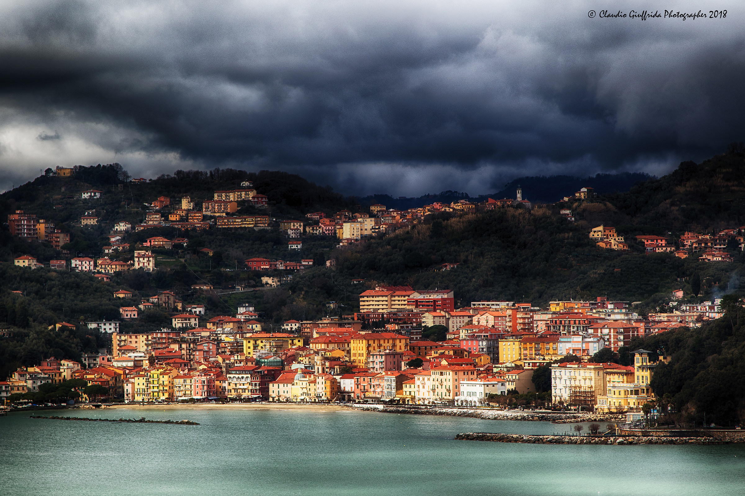 la quiete di San Terenzo prima della tempesta