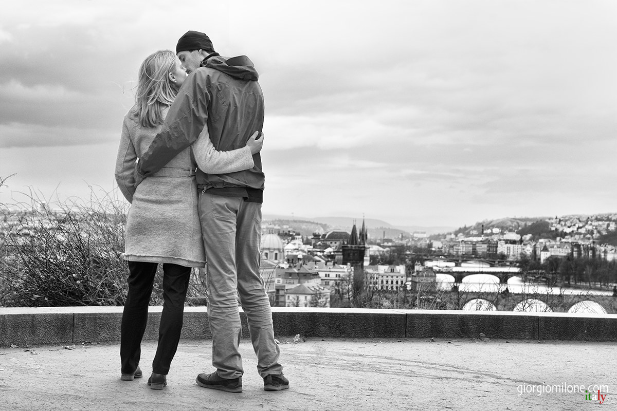 Kiss in Prague