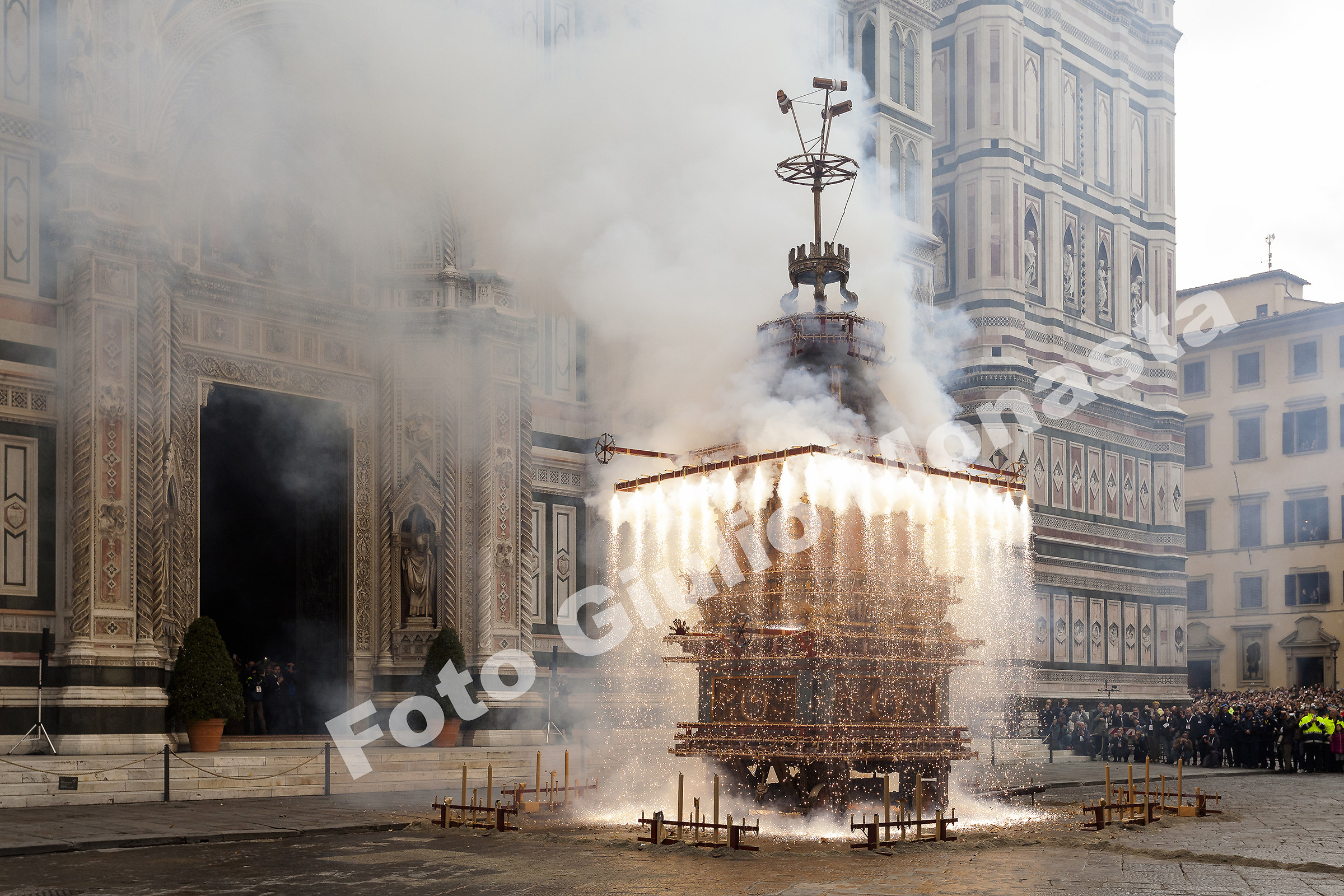 The outbreak of the chariot of fire