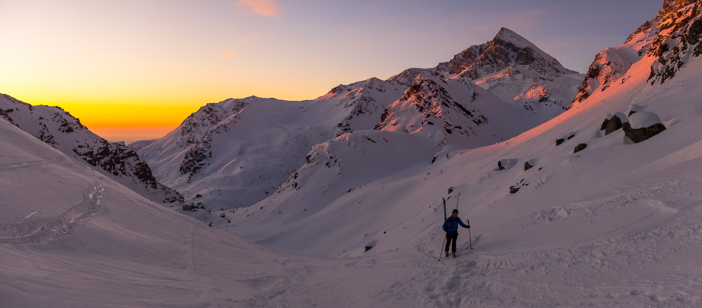 Skialp at sunrise