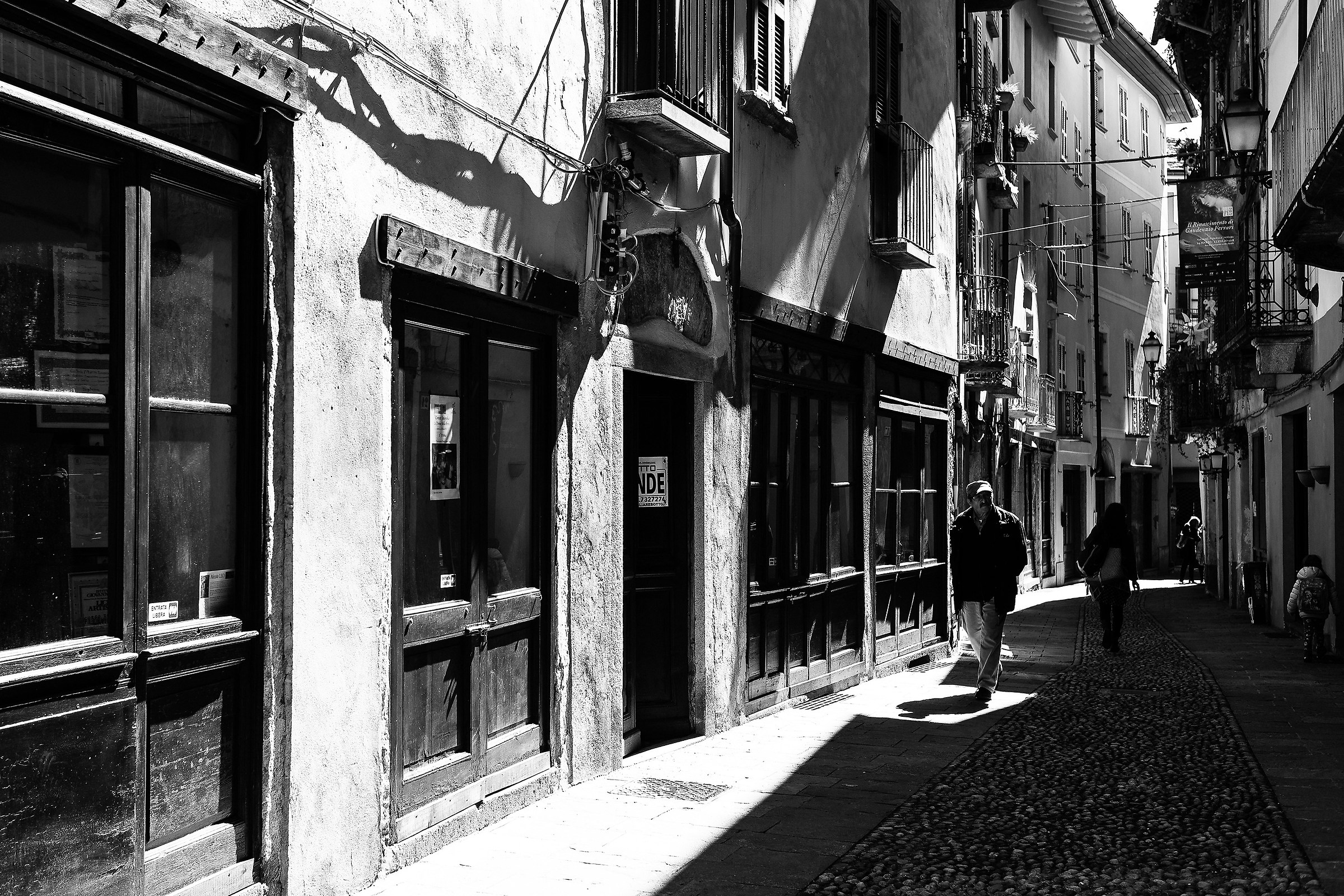 Mezzogiorno a Varallo Sesia.