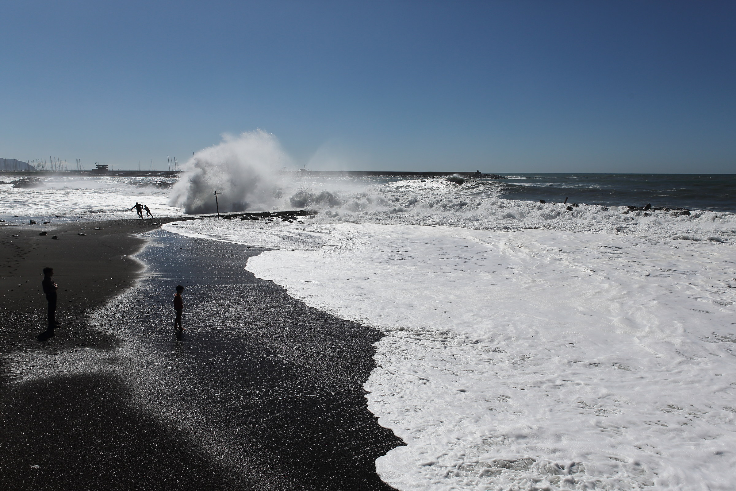 Should i stay or should i go?