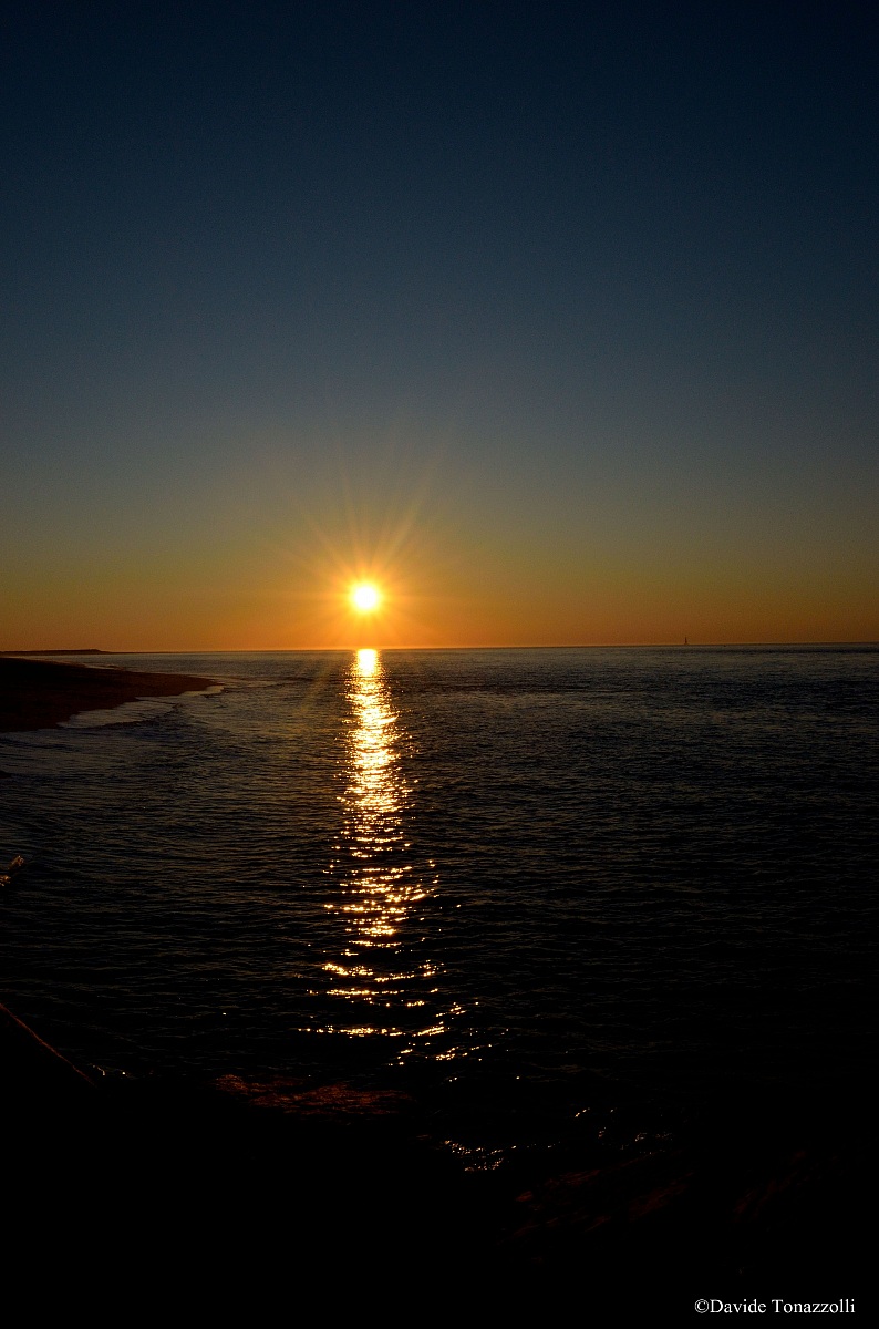 Scende il Sole all'orizzonte