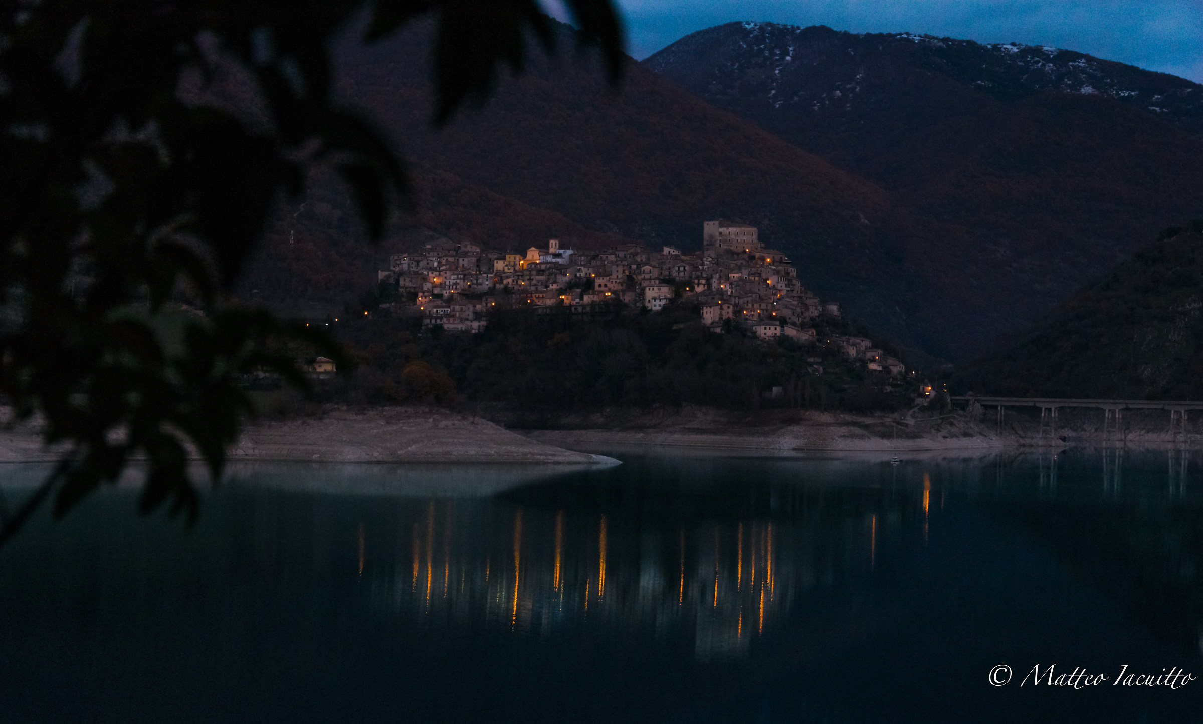 When the evening falls