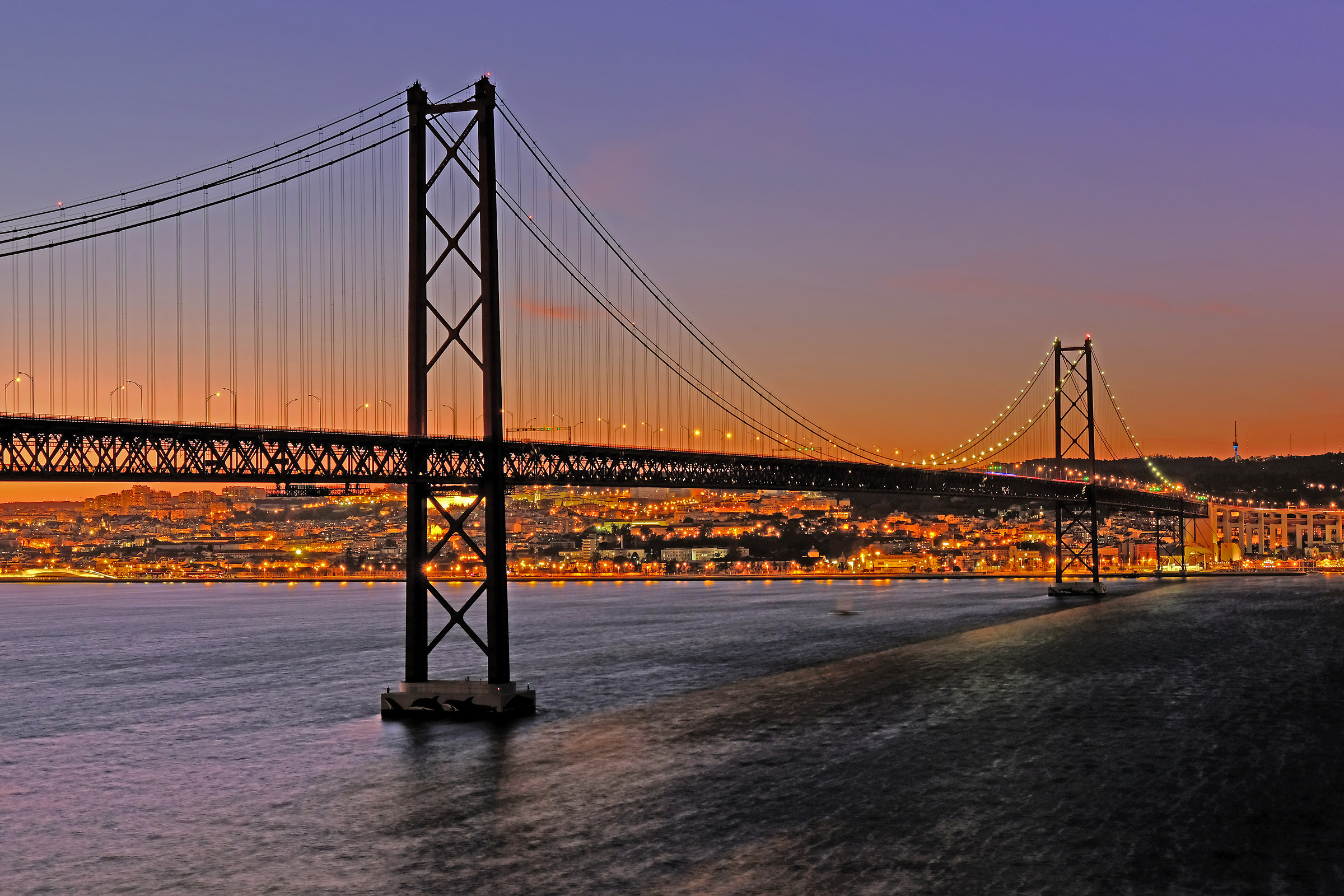 Night falls and the lights ...