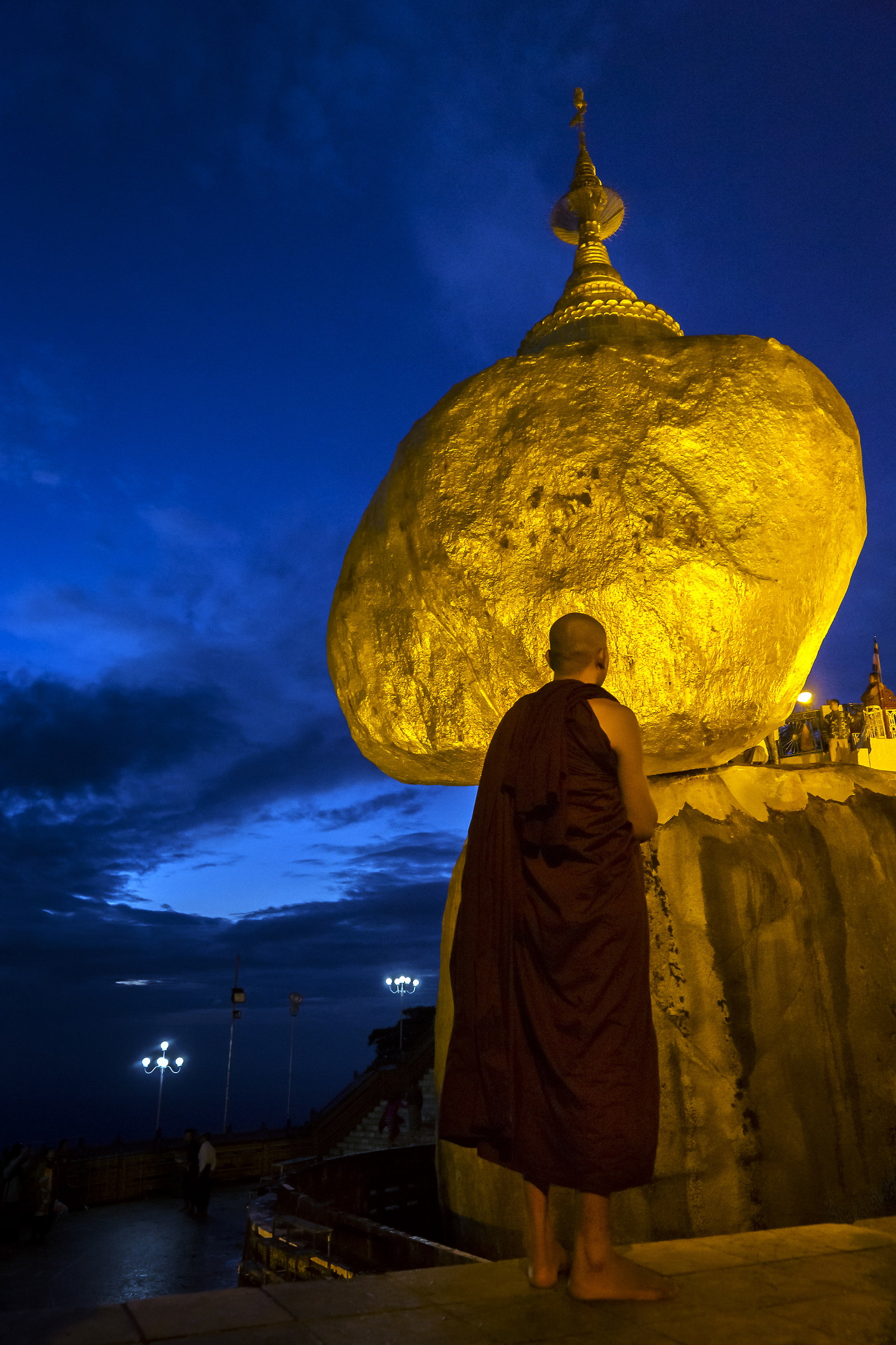 La Pagoda Kyaiktiyo (Roccia d'oro)