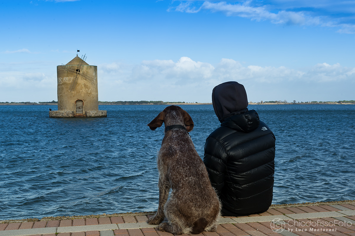 Laguna di Orbetello sferzata dal vento
