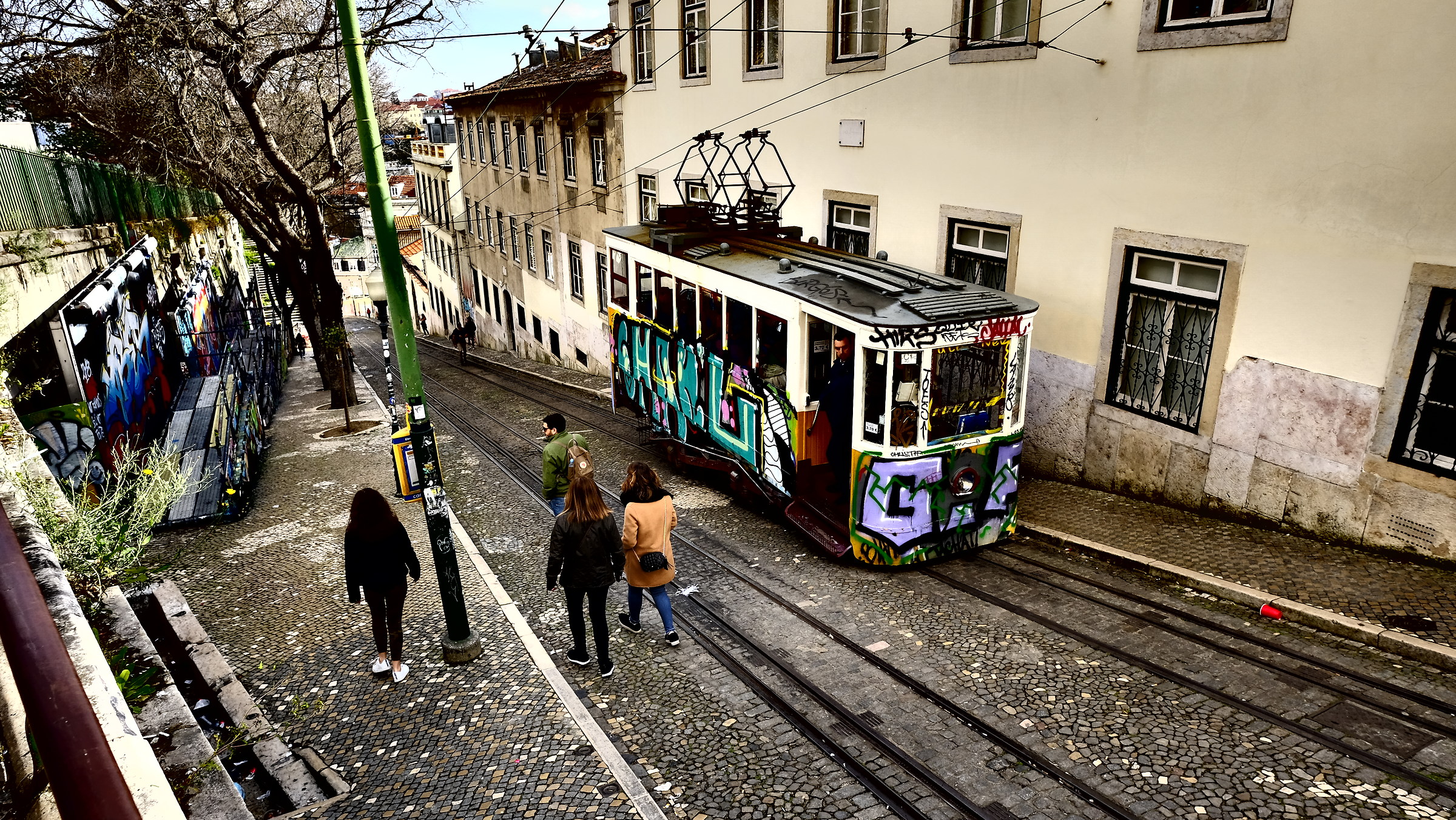 Lisbon train