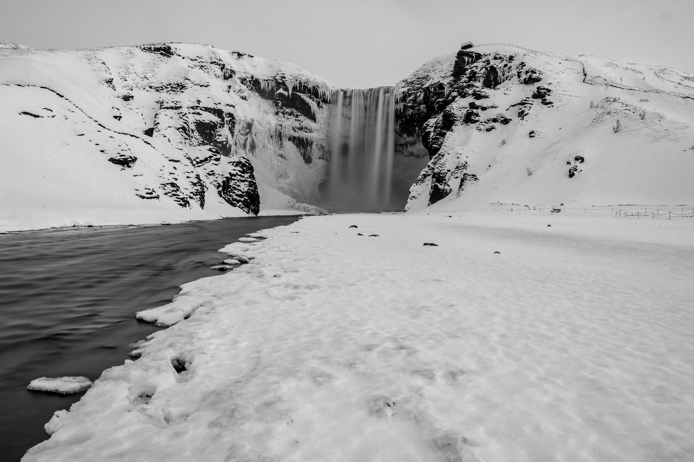 Ai piedi di Skogafoss