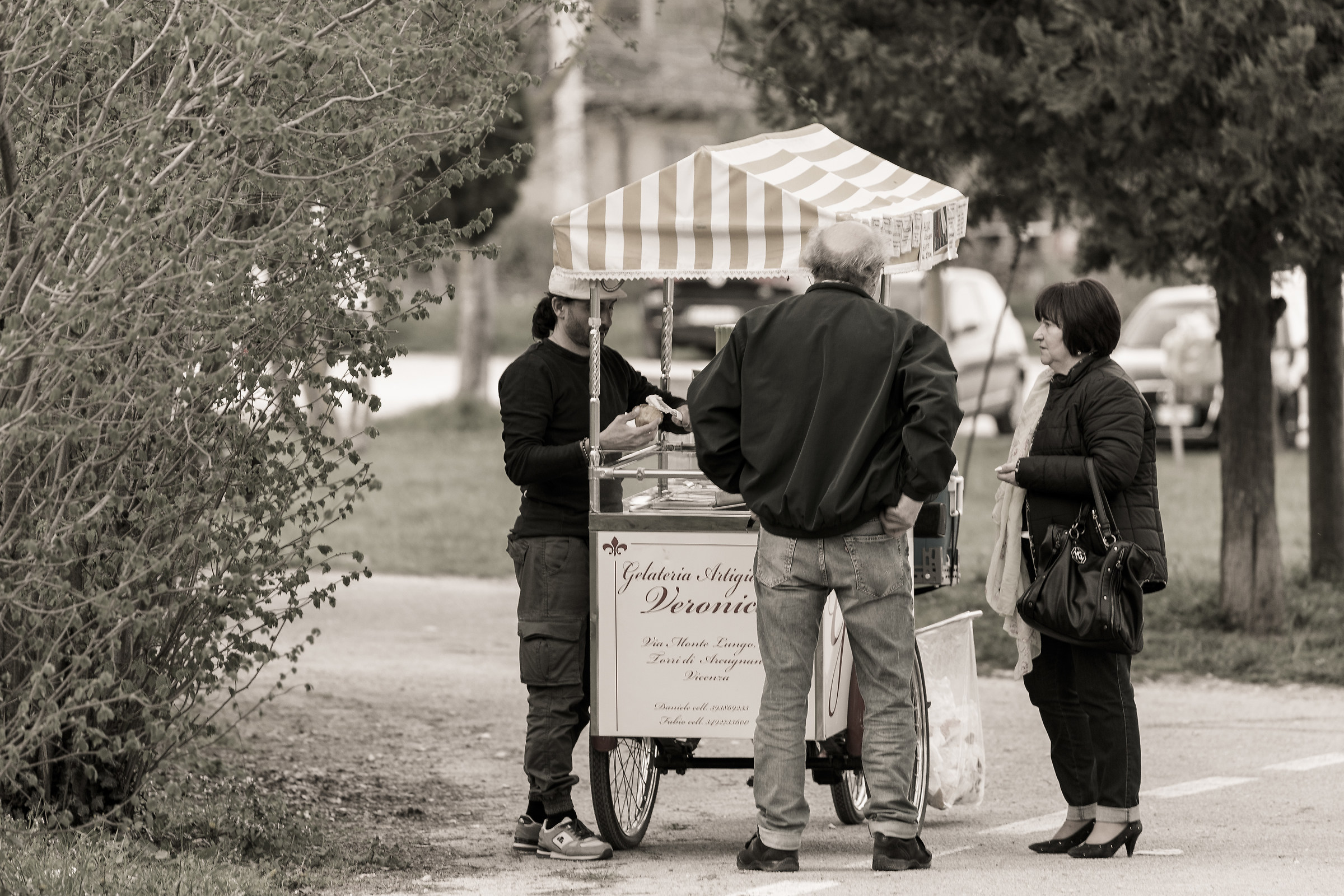 Eat ice cream as it once was
