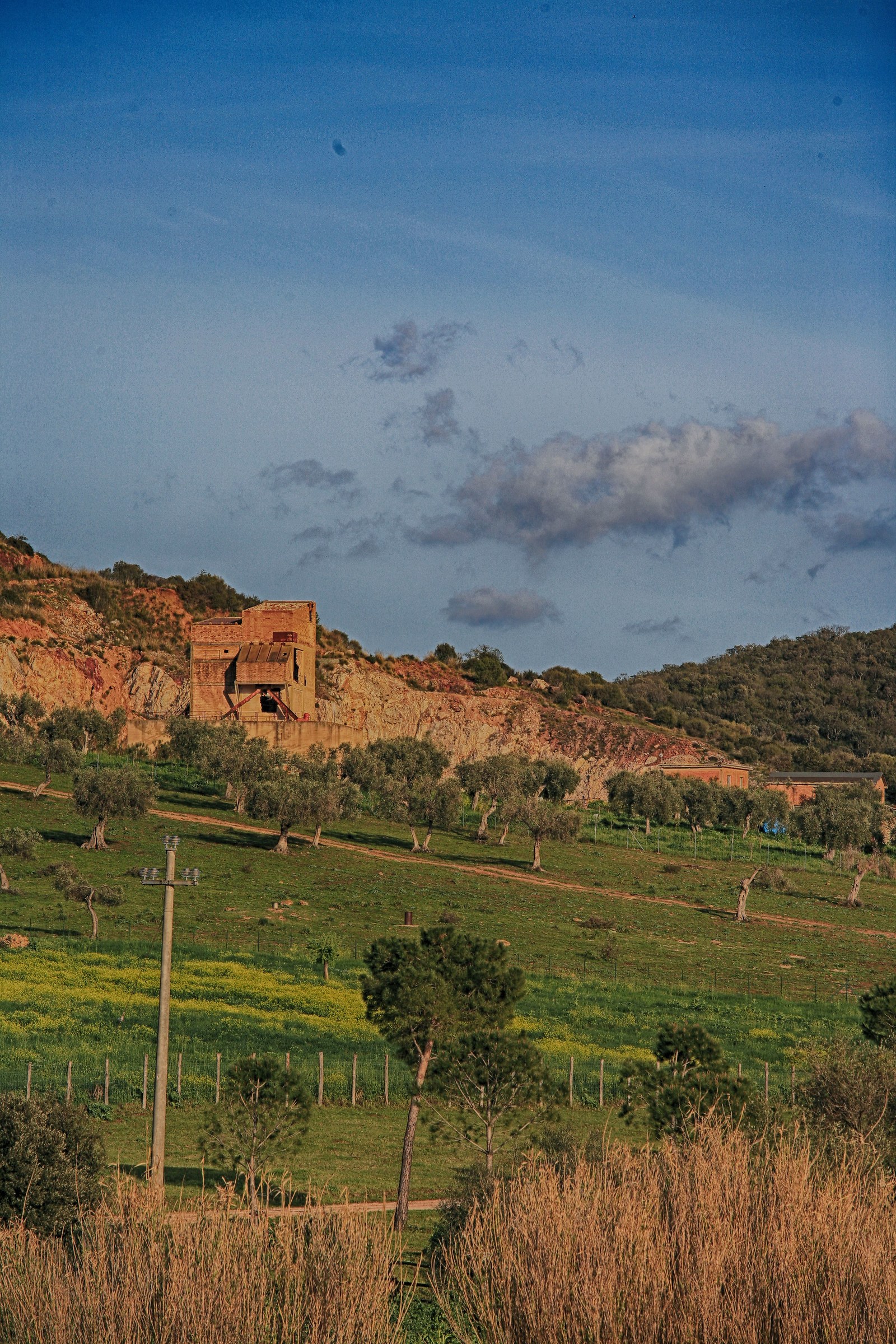 La vecchia cava (hdr)