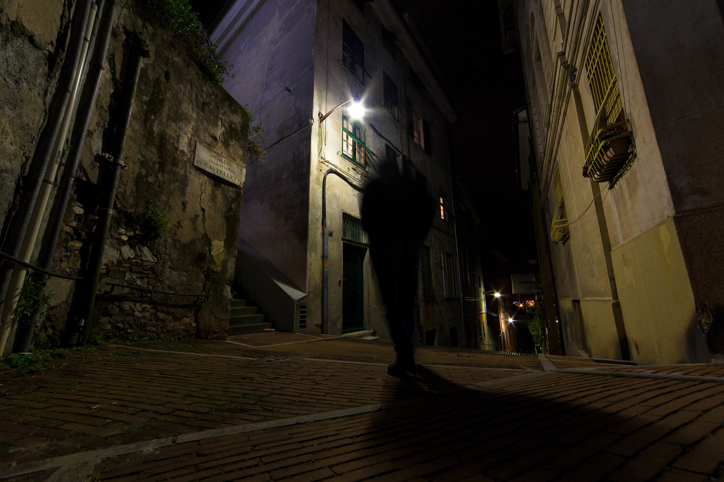 Climb to the Esplanade of Castelletto notturna