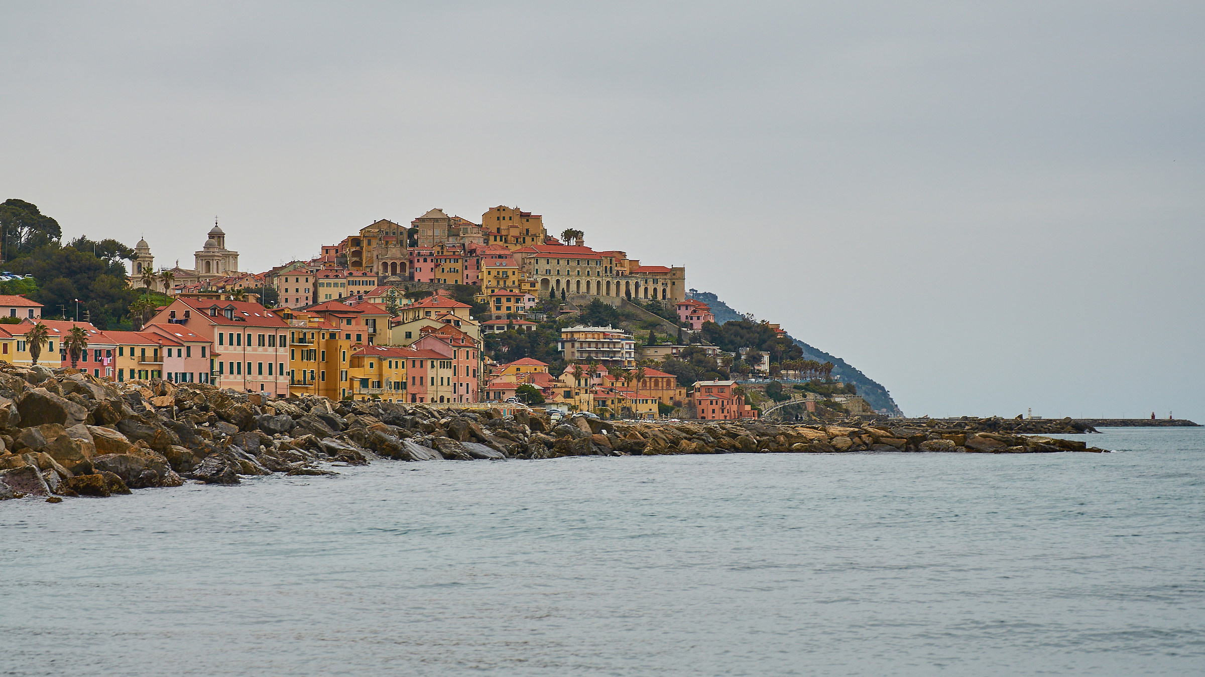 Porto Maurizio dal Mare