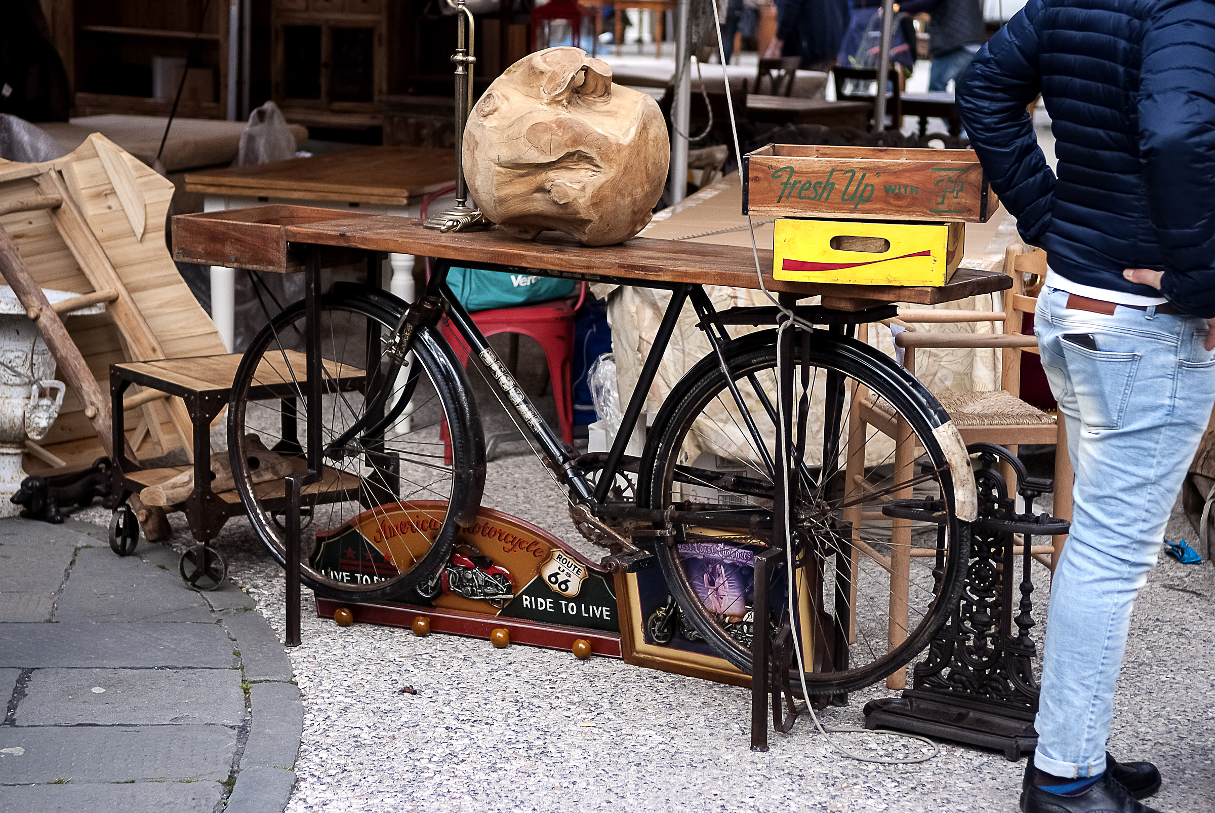 OLD BIKE STAND
