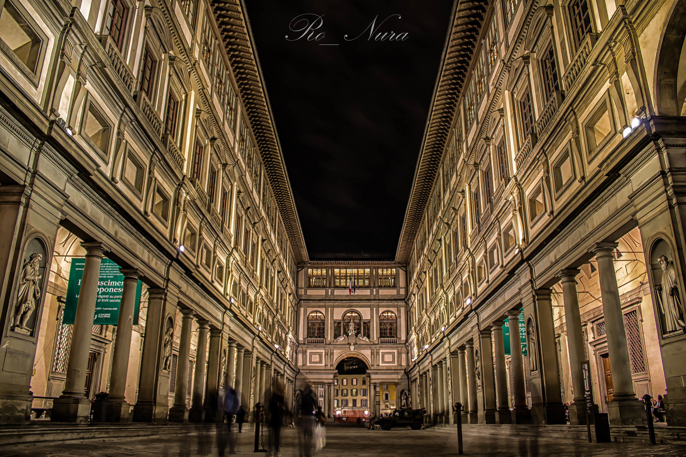 long exposure in the uffizi