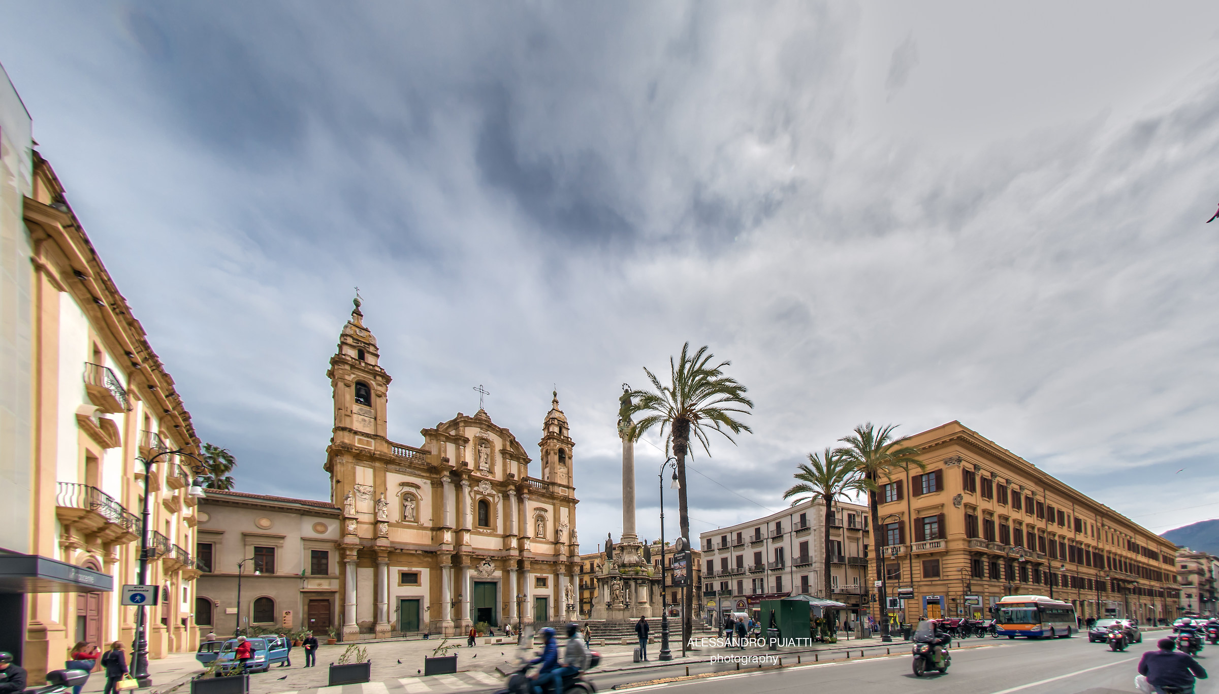 Piazza Caracciolo Palermo