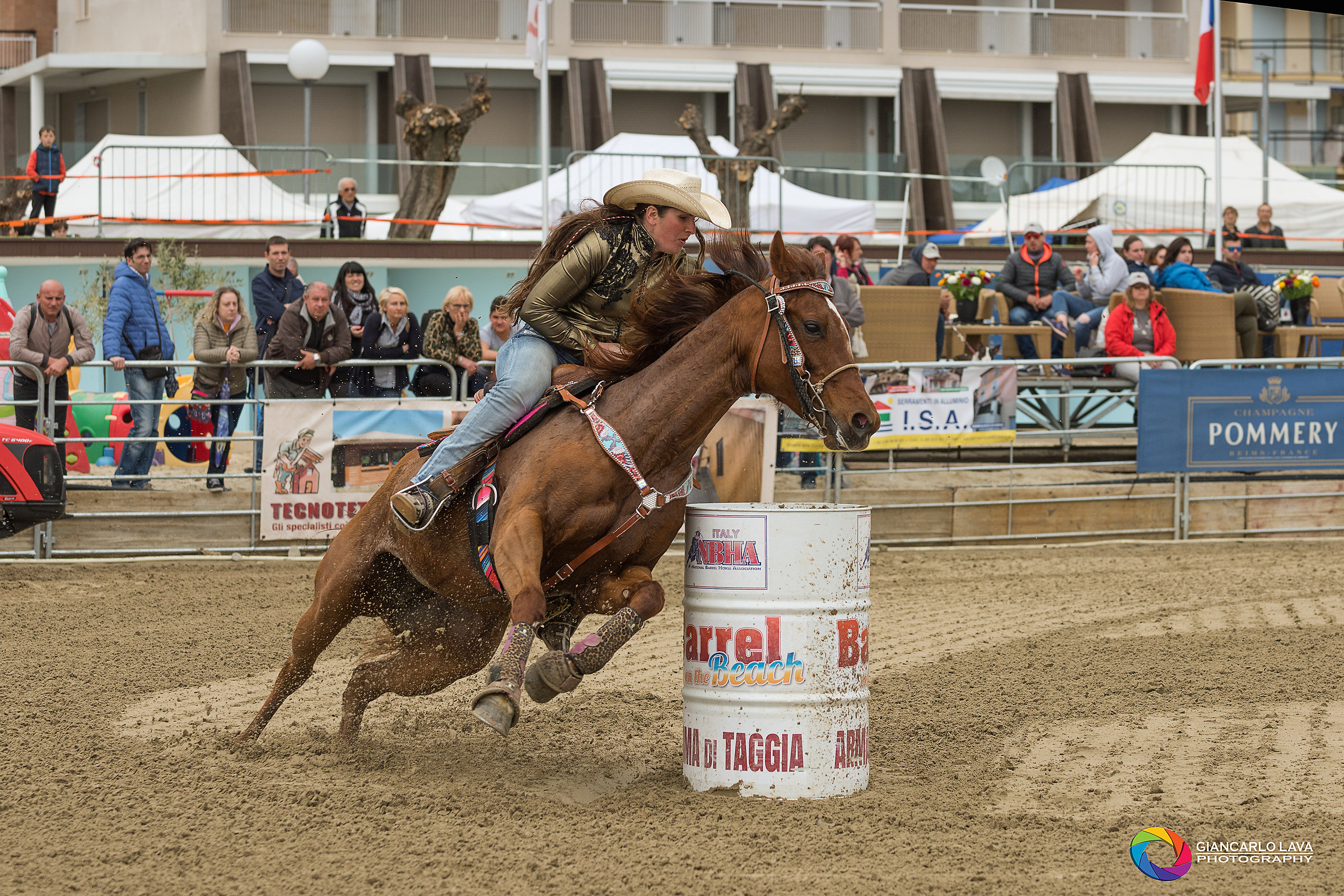 Barrel on the beach 2018