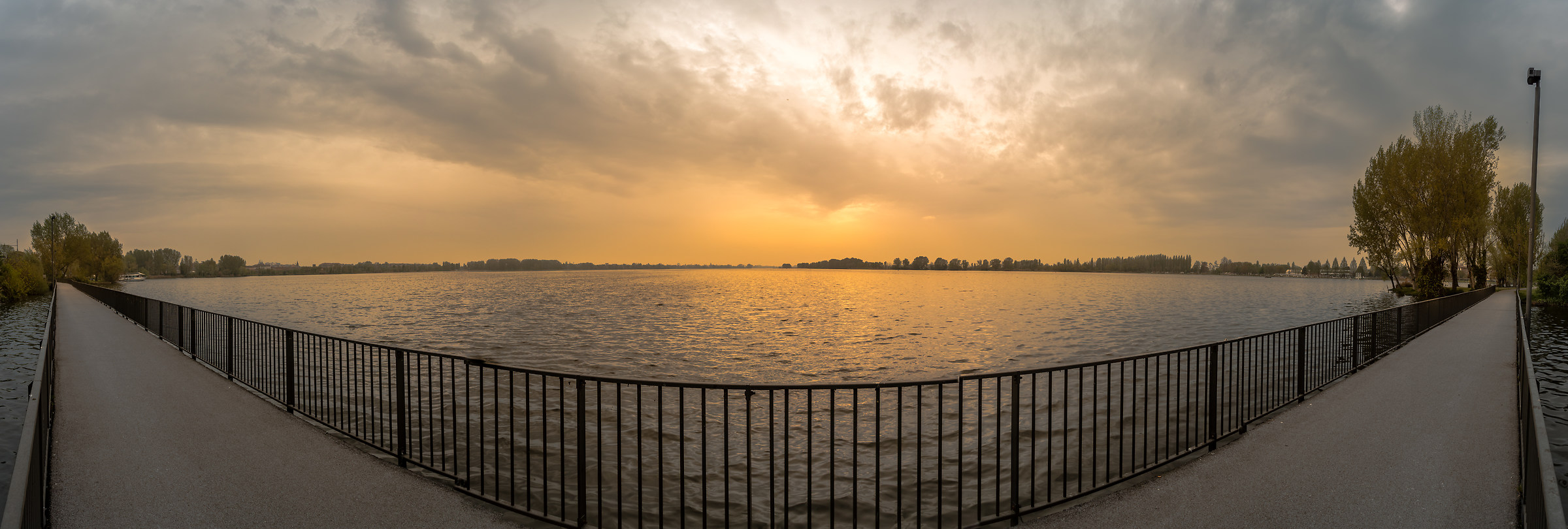 Mantua Lake Maggiore ...