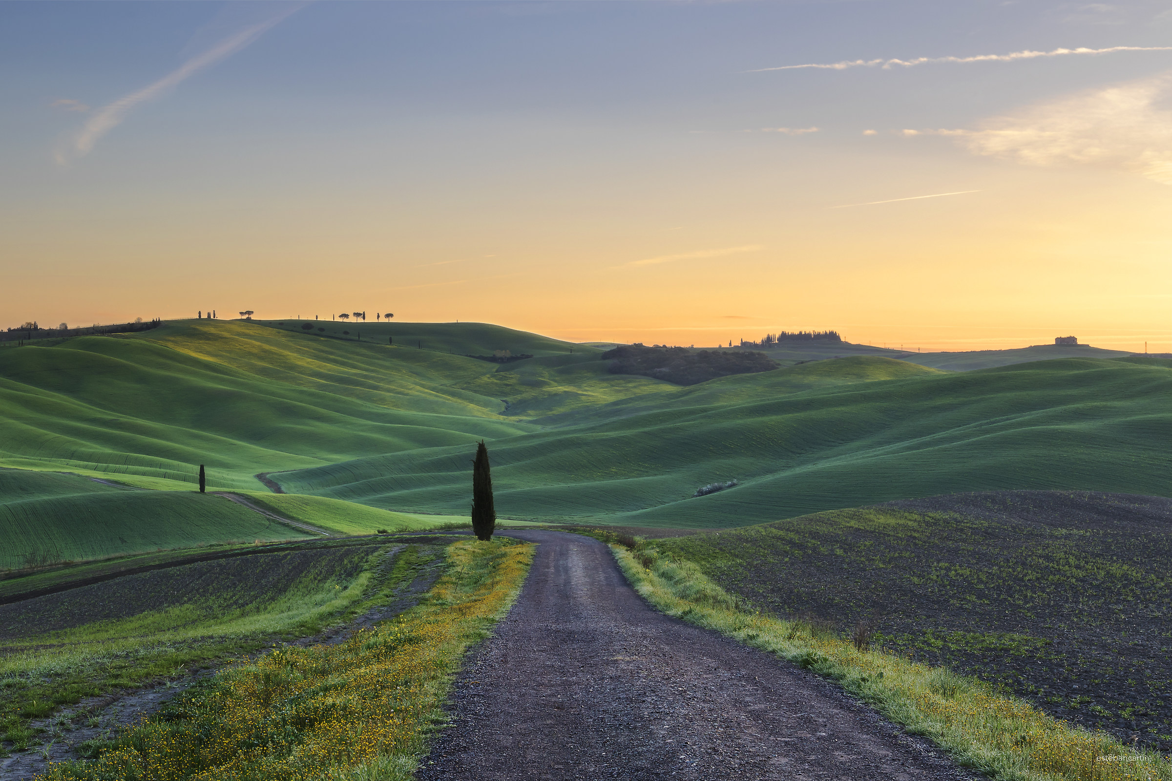 the colors of the Val d'Orcia