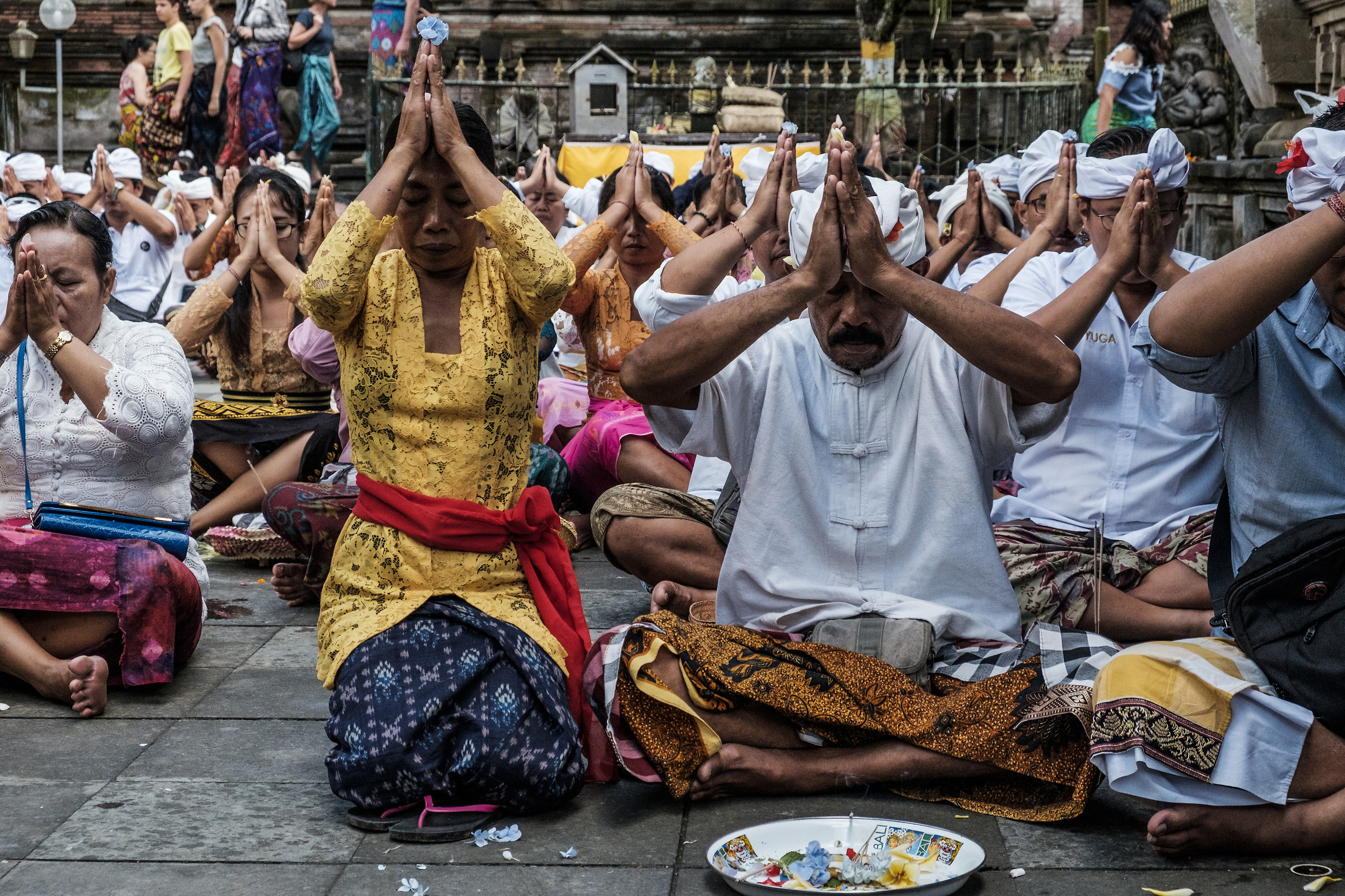 Prayers at Tirta Empul Temple