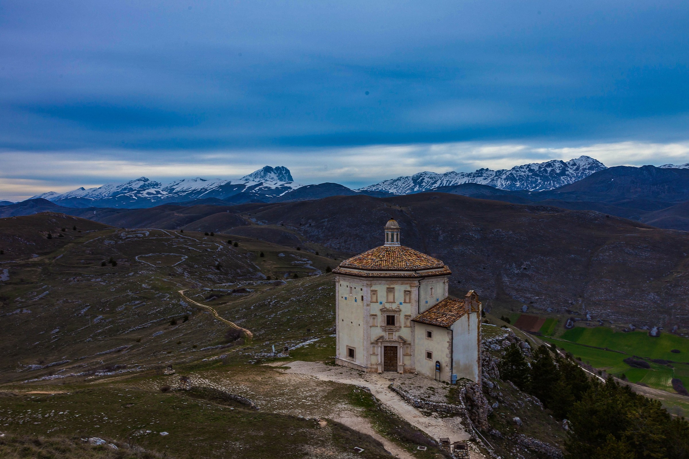 rocca calascio abruzzo