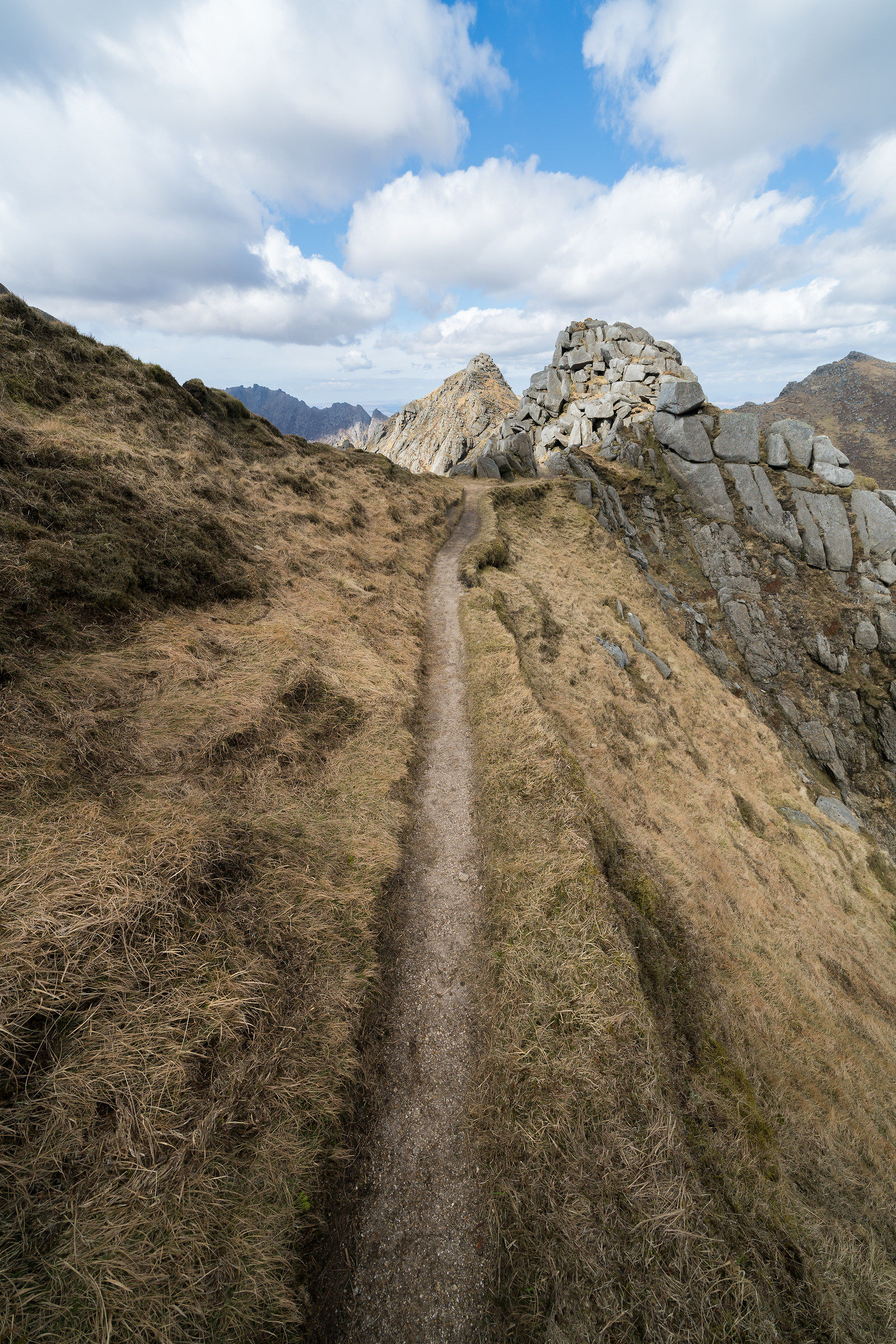 Walking on ridges of Arran 2