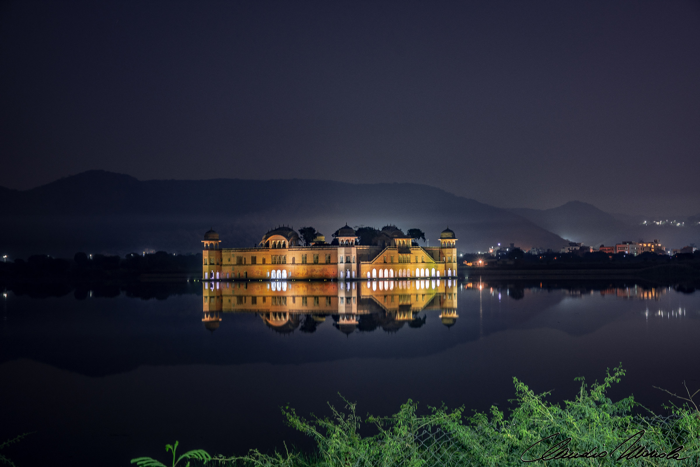 JAL Mahal at night