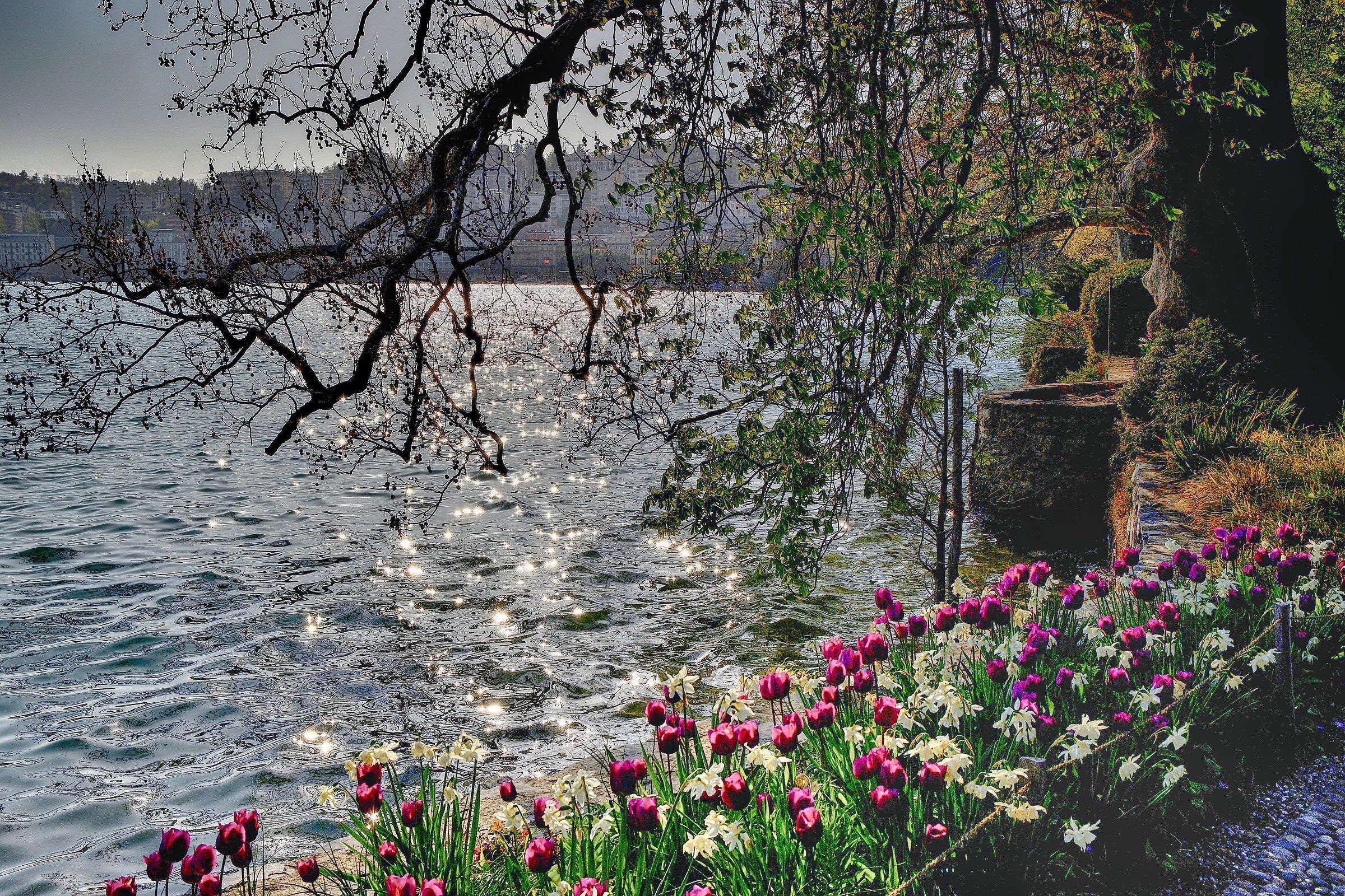 era un luminoso pomeriggio d'aprile