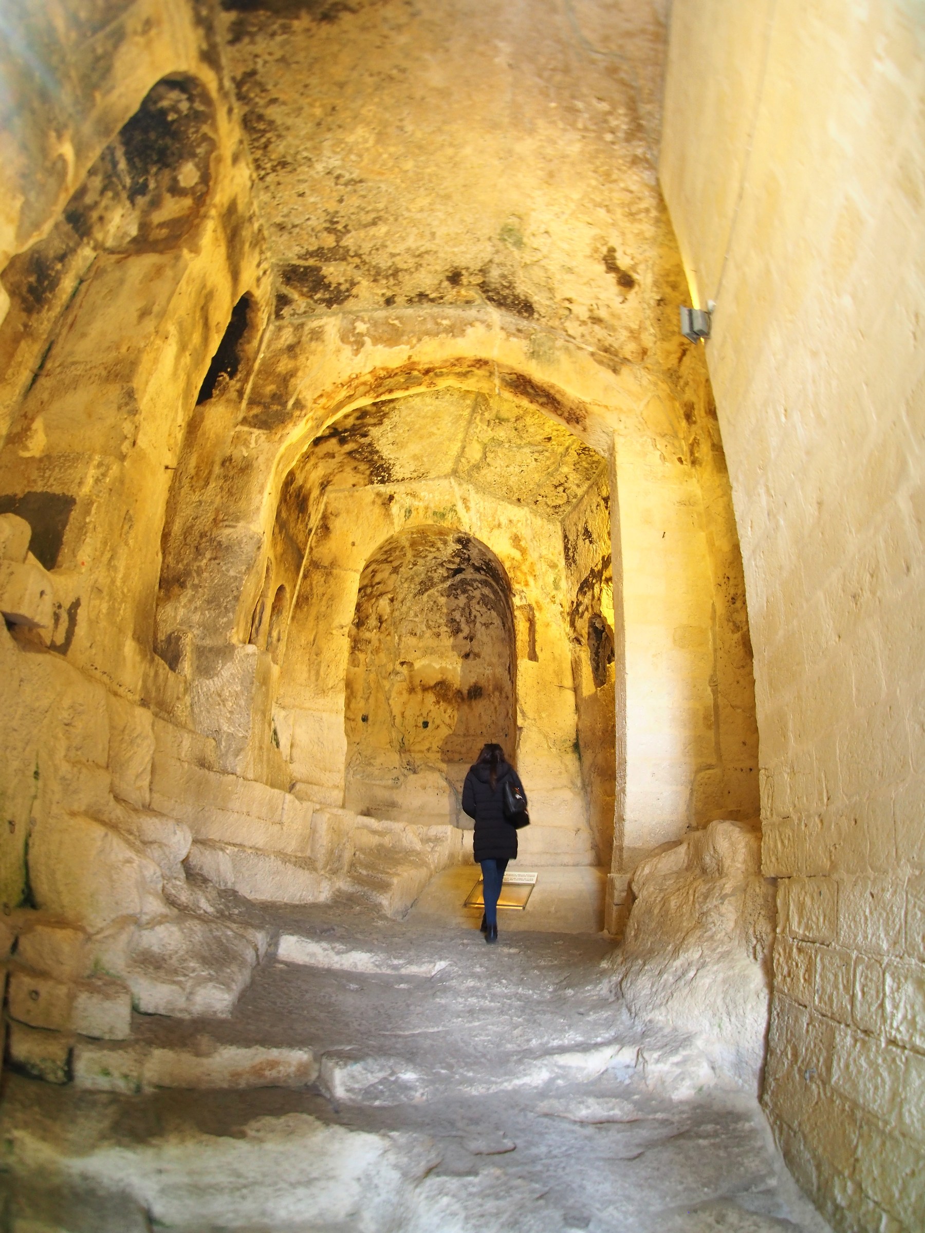 Strolling into the bowels of Matera