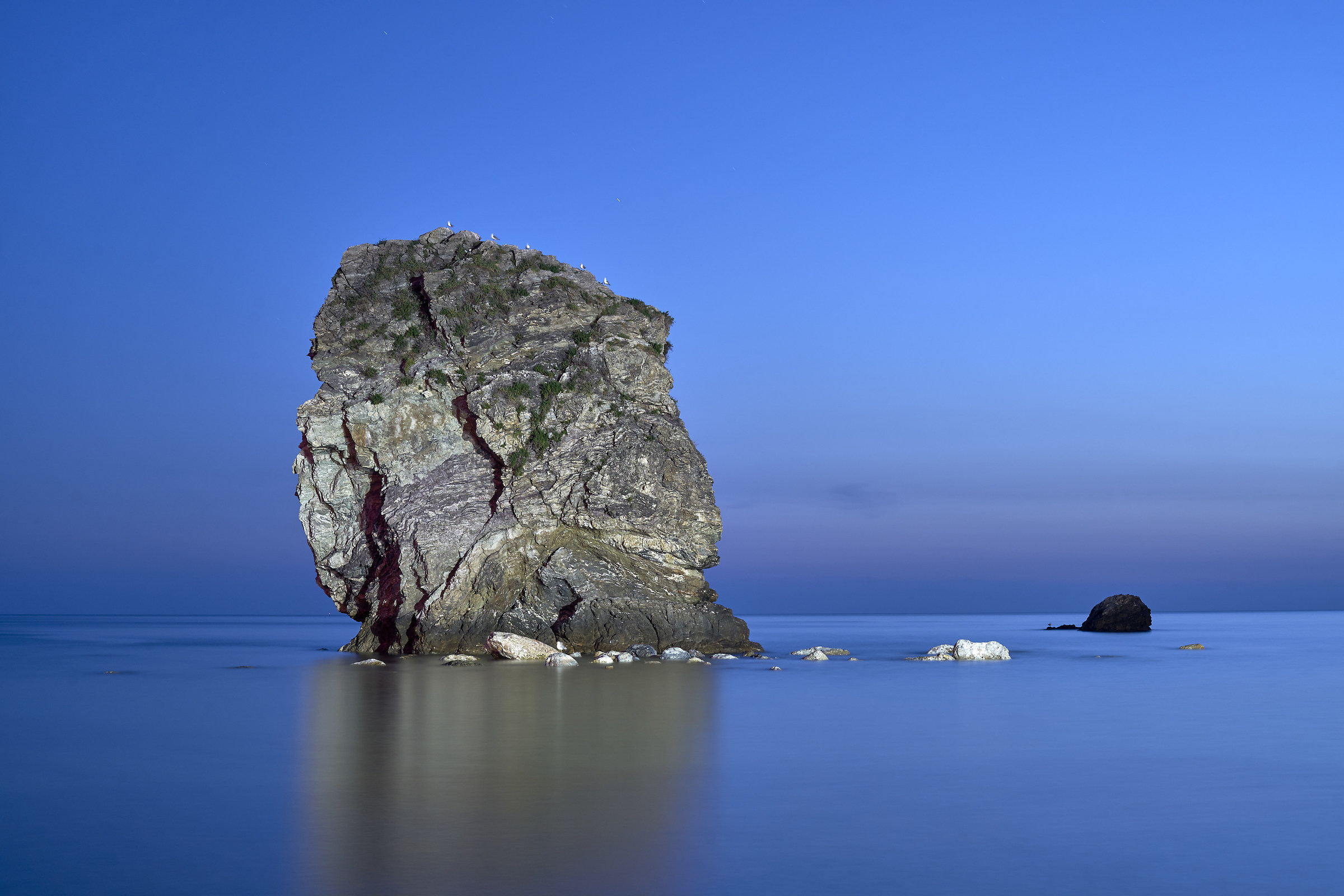 Blue hour on the rock of Queen
