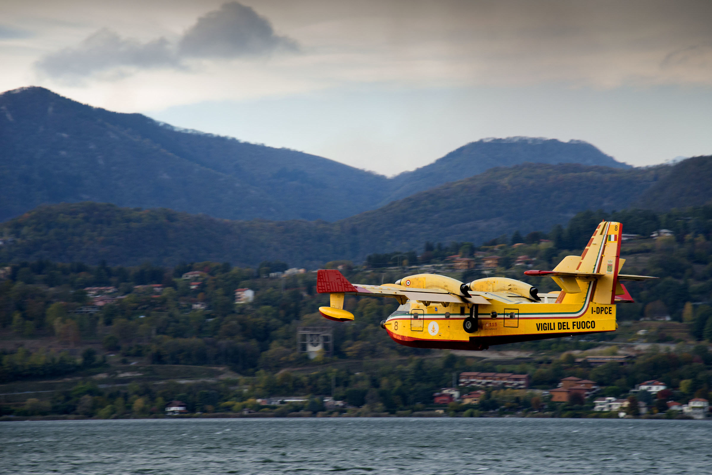 Canadair 29 October 2017