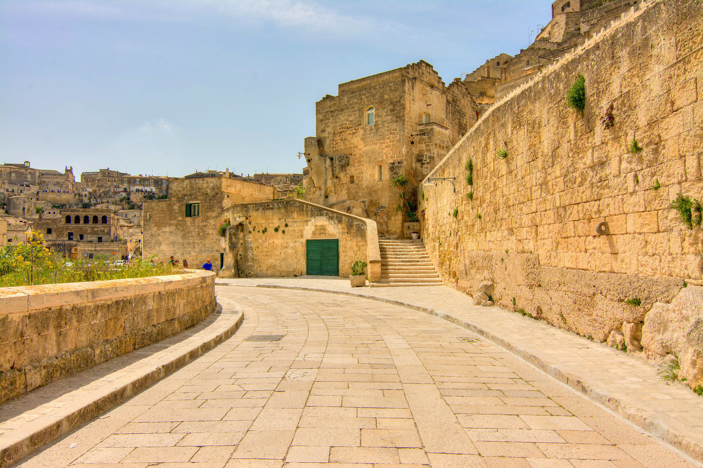 Lungo i Sassi di Matera