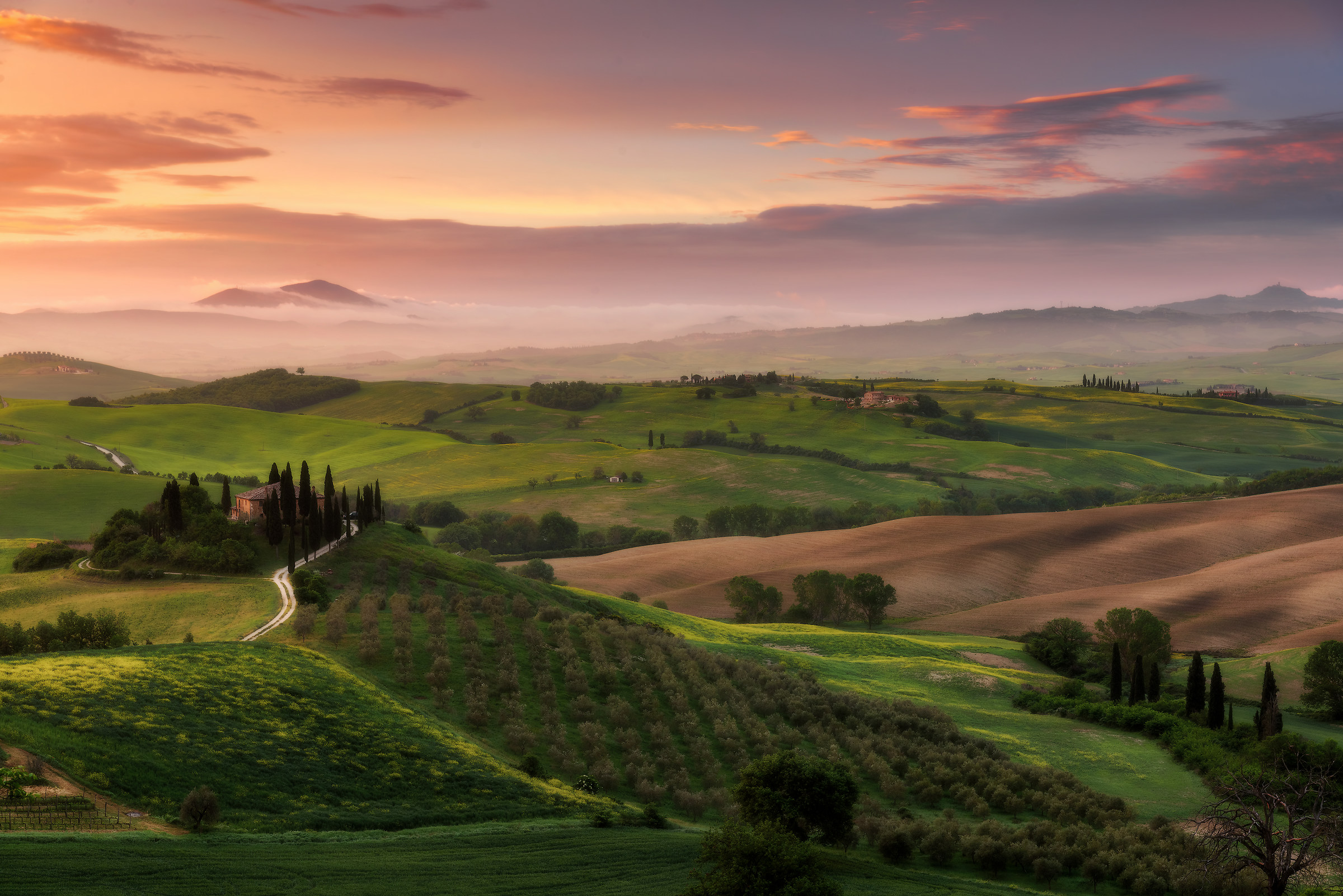 Awakening in val d'Orcia