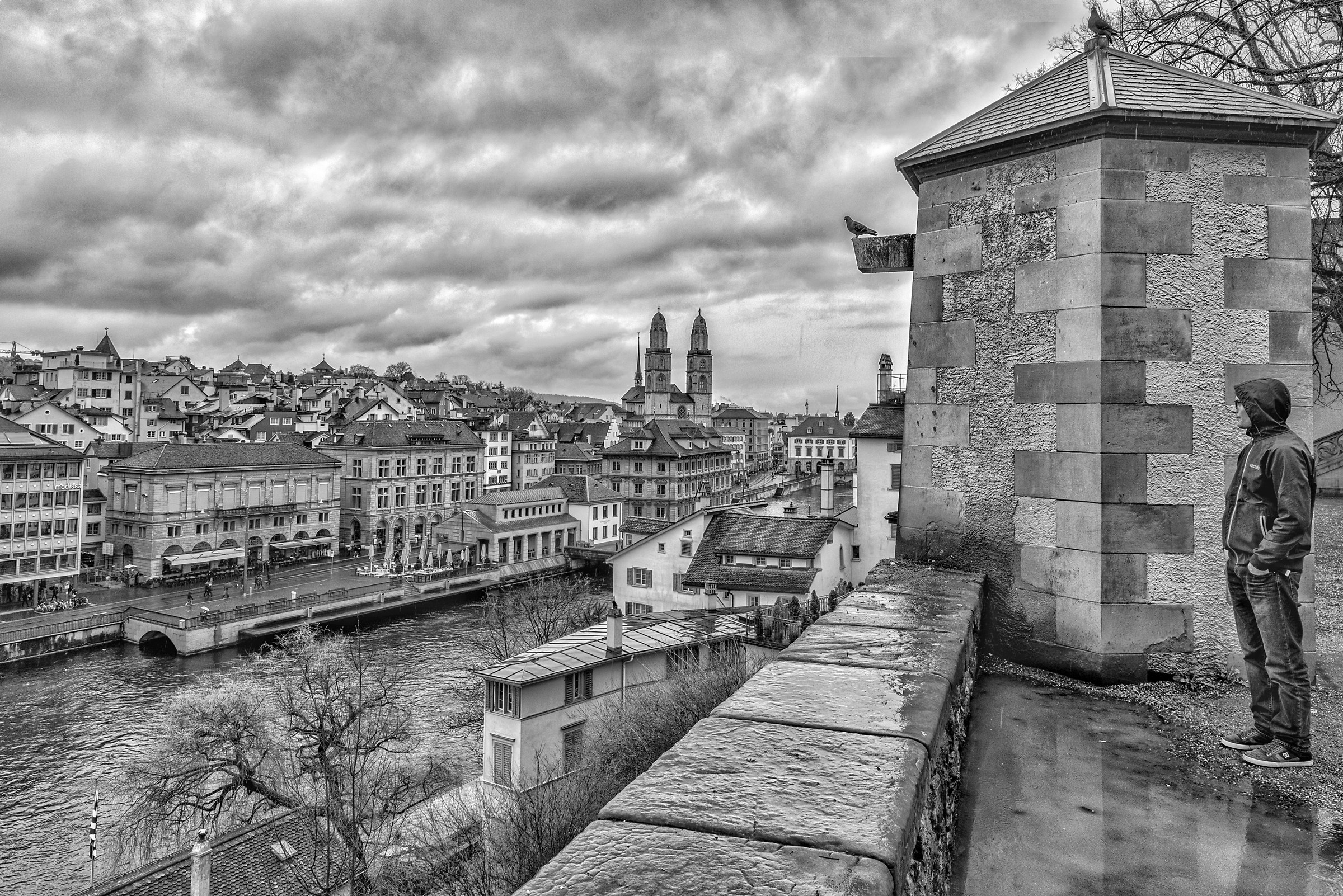 La vedetta di Zurigo.. Ma quale dei tre?