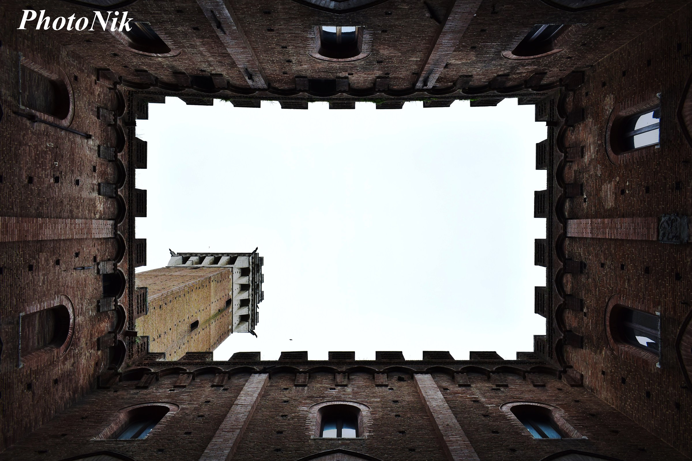 Un buco per il cielo