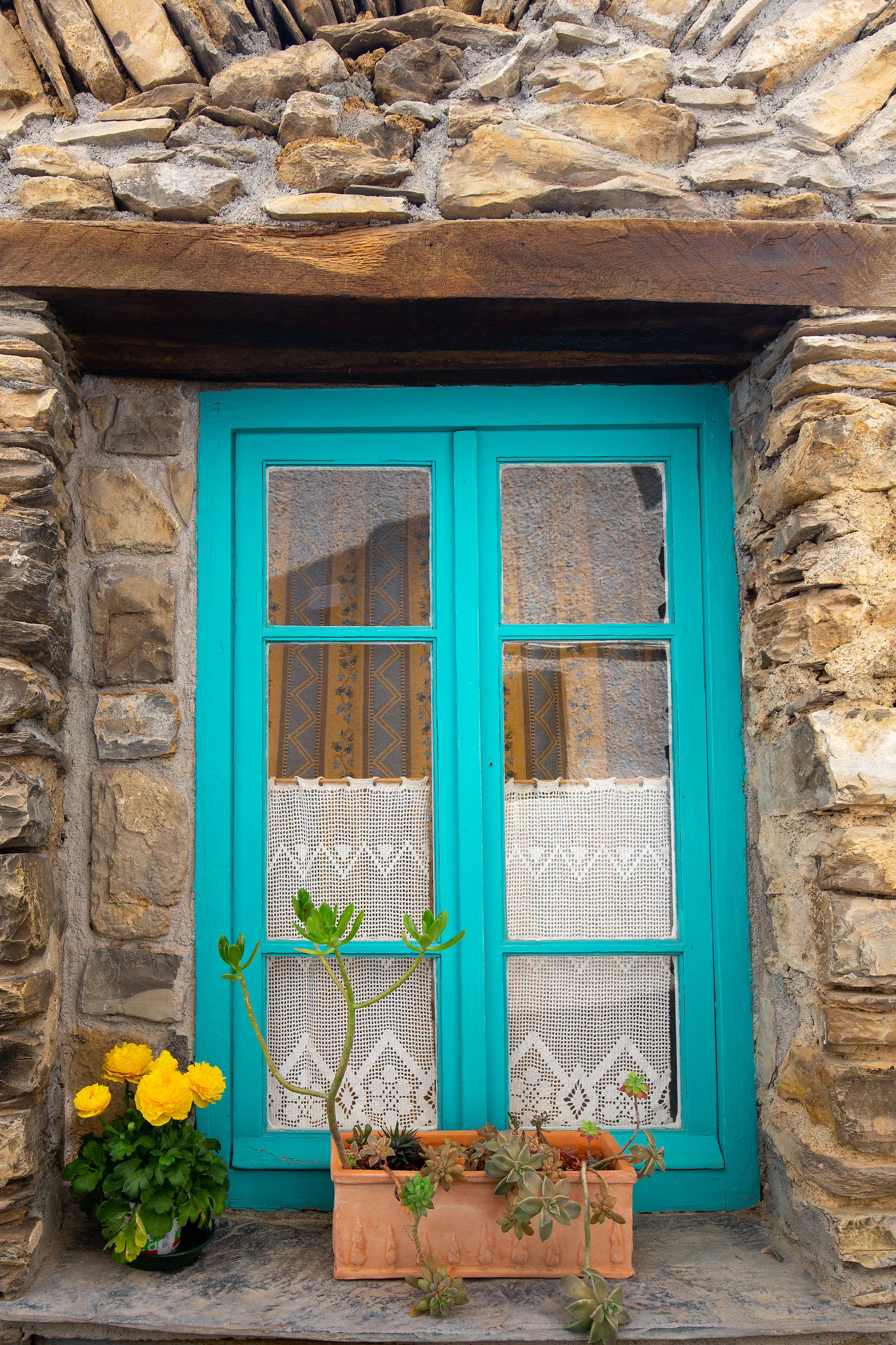 To Valloria not only doors ...