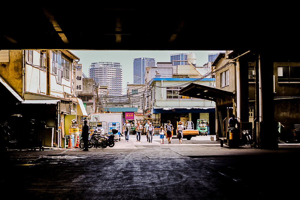 tsukiji  entry
