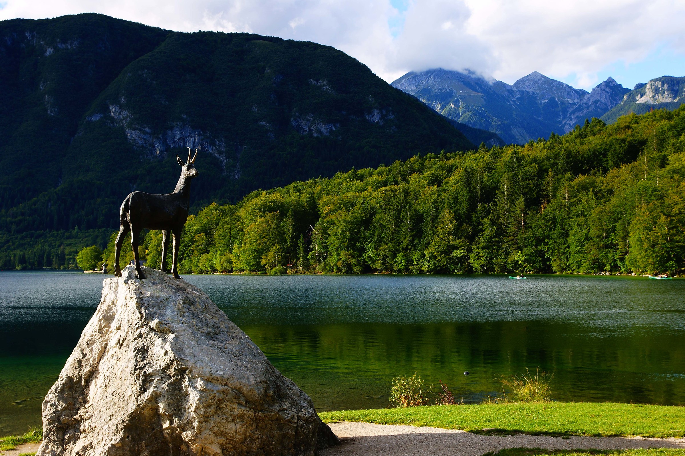 Slovenia lago bohinj