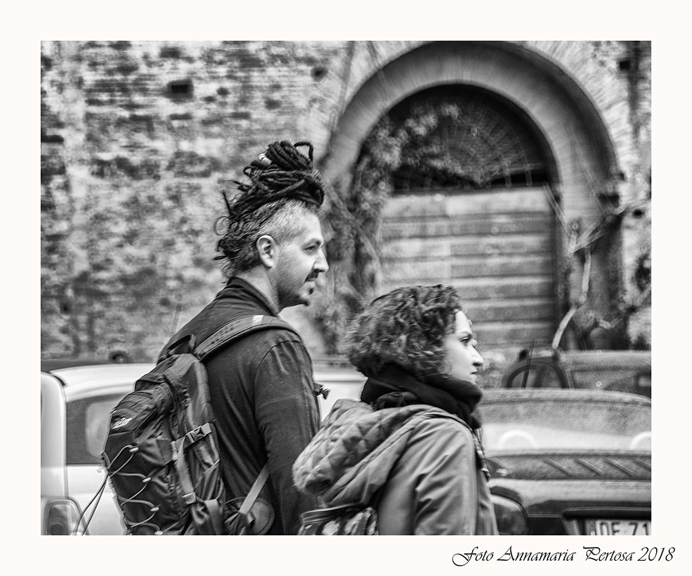 Come porti i capelli bel ragazzo...