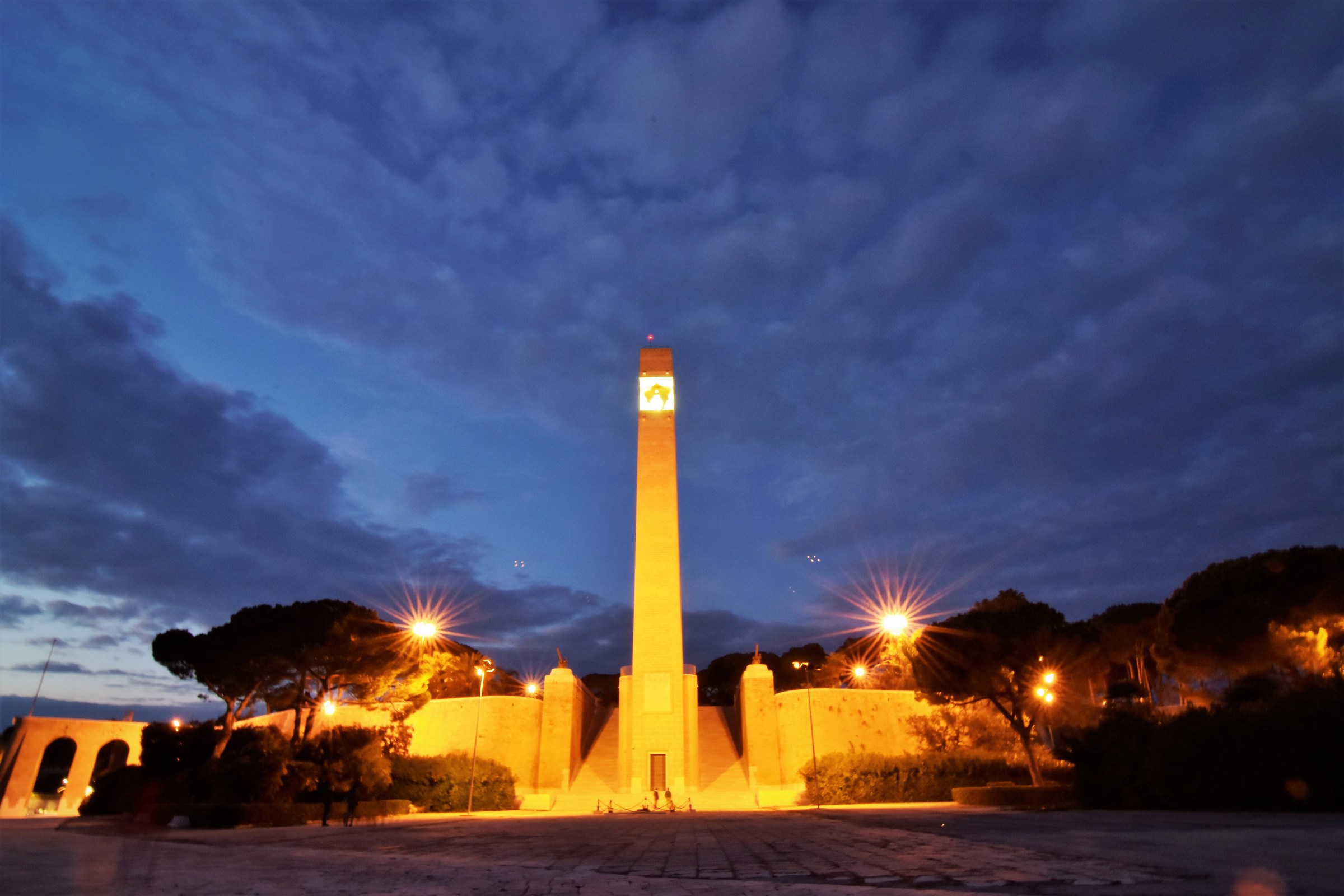 Monumento al marinaio Brindisi