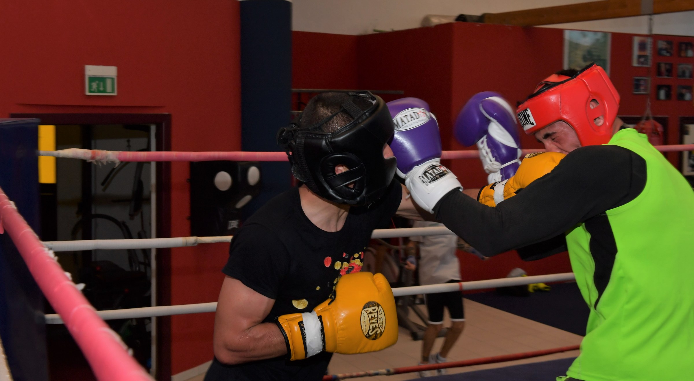 Today I took my D5 to the gym to immortalize..