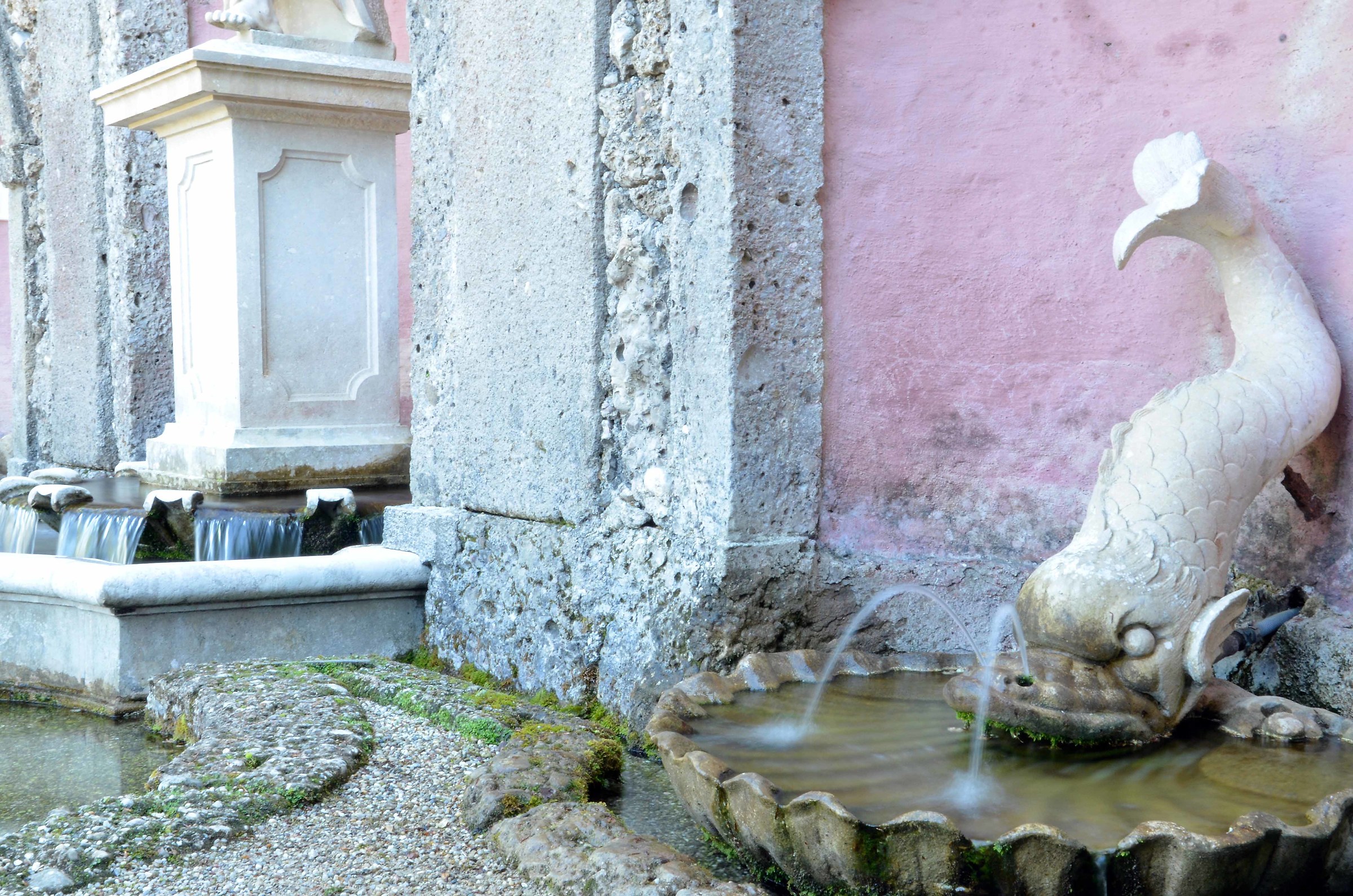 Hellbraune Wasserspiele 2