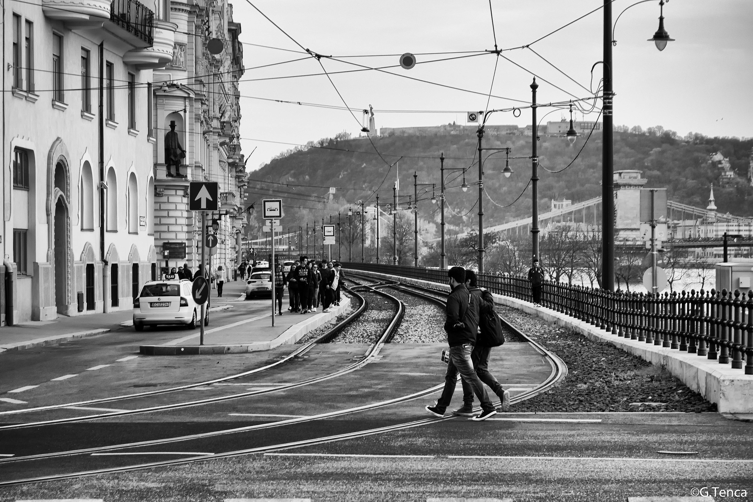 Attraversiamo assieme...