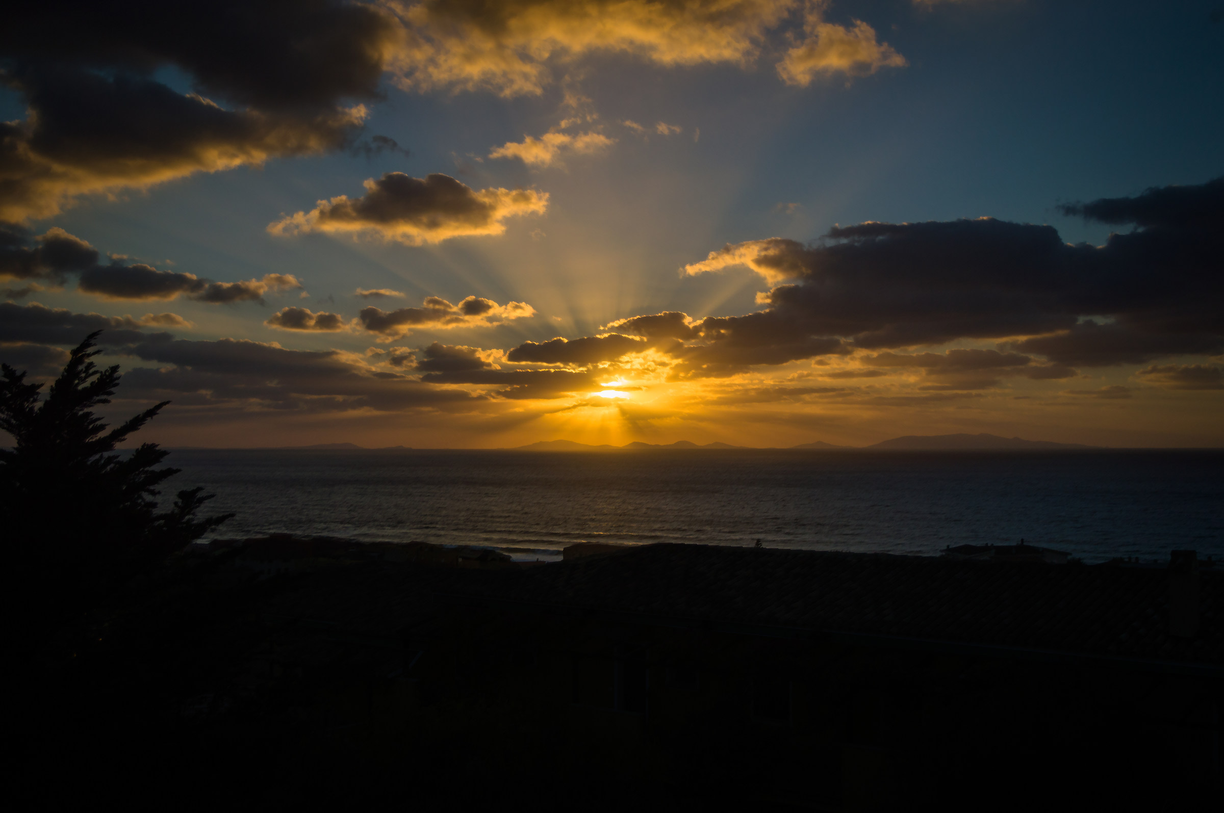 Nuvole all'orizzonte