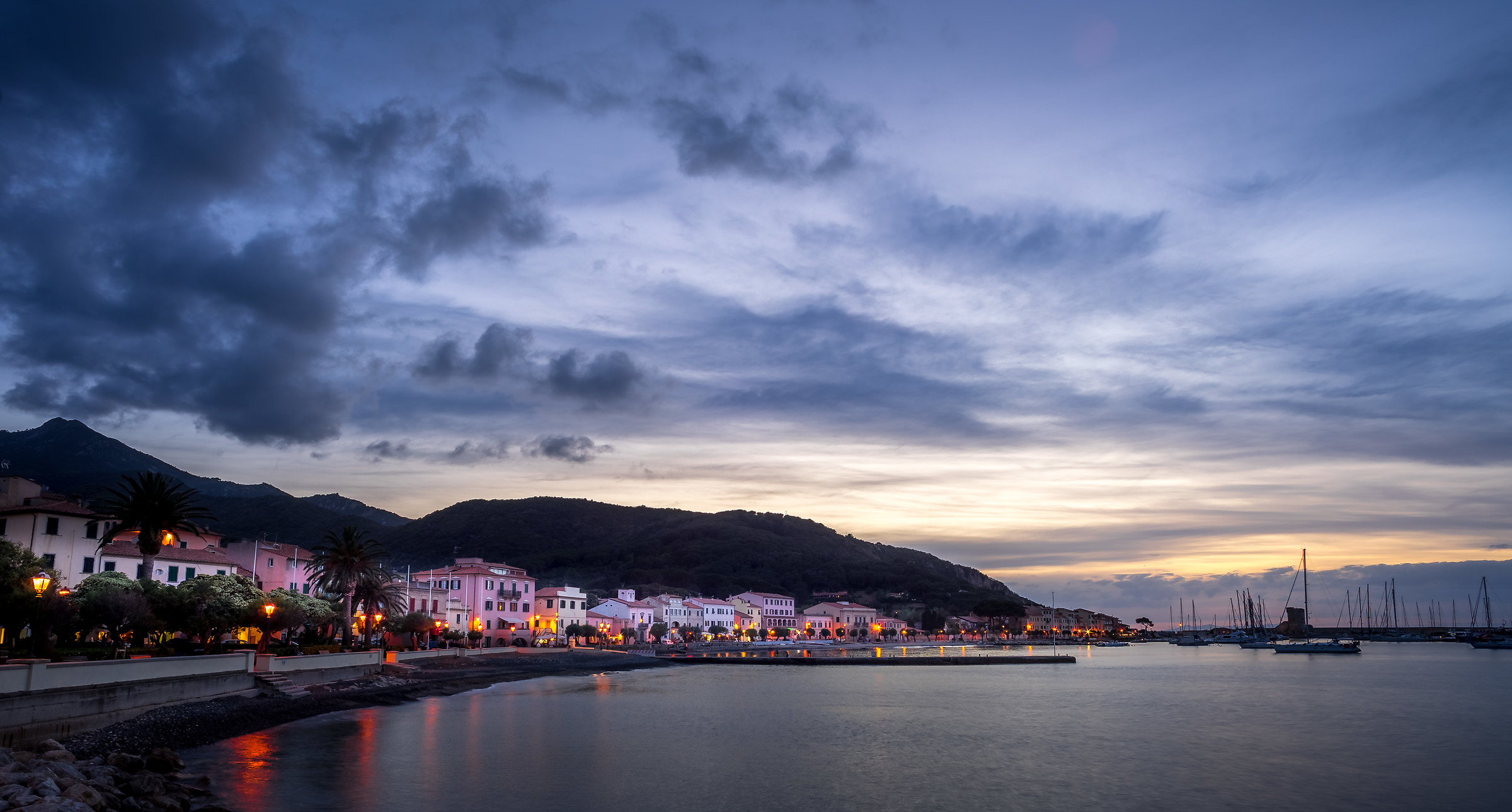 Marciana - Tramonto al porto