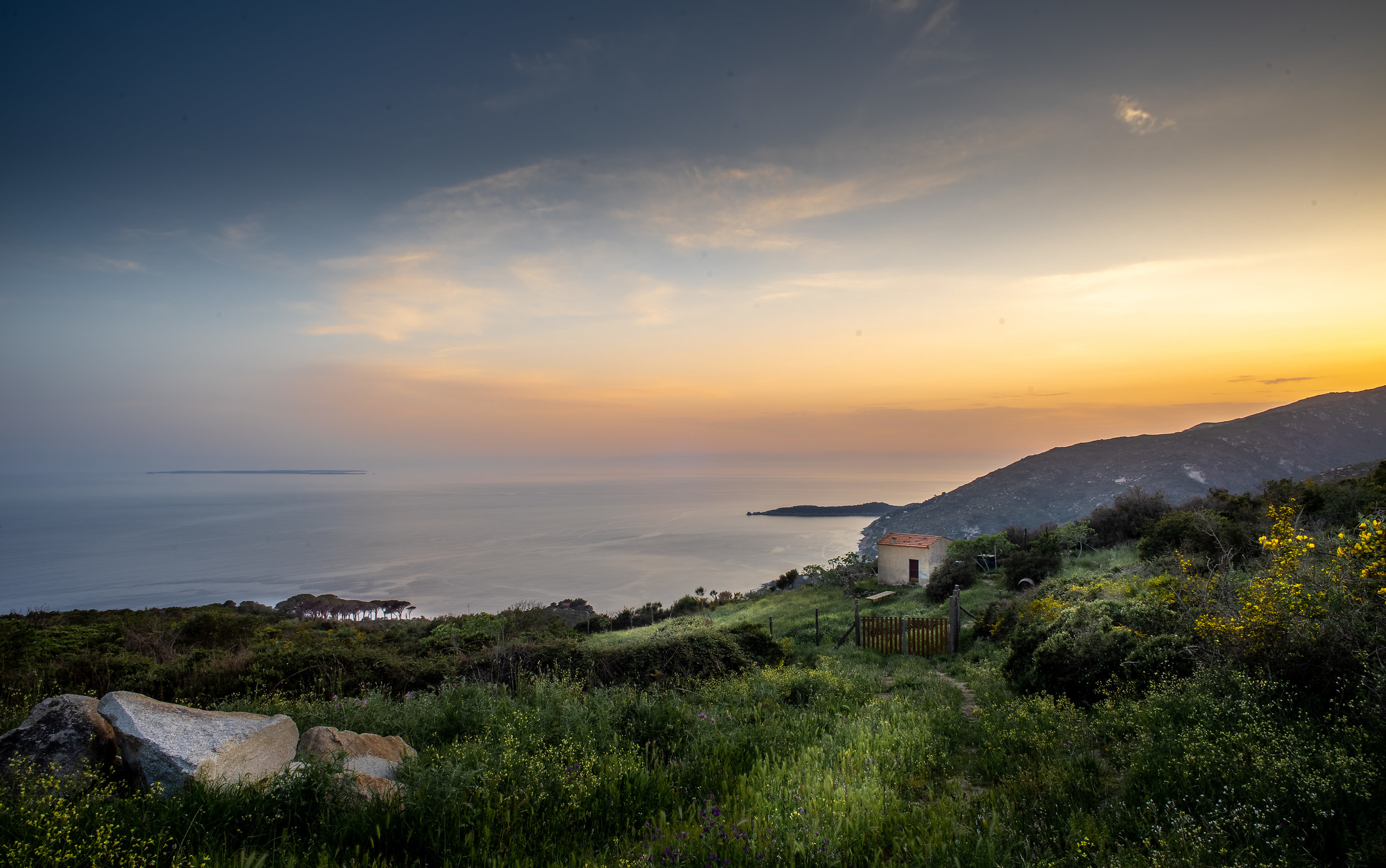 Castancoli - Tramonto su Fetovaia