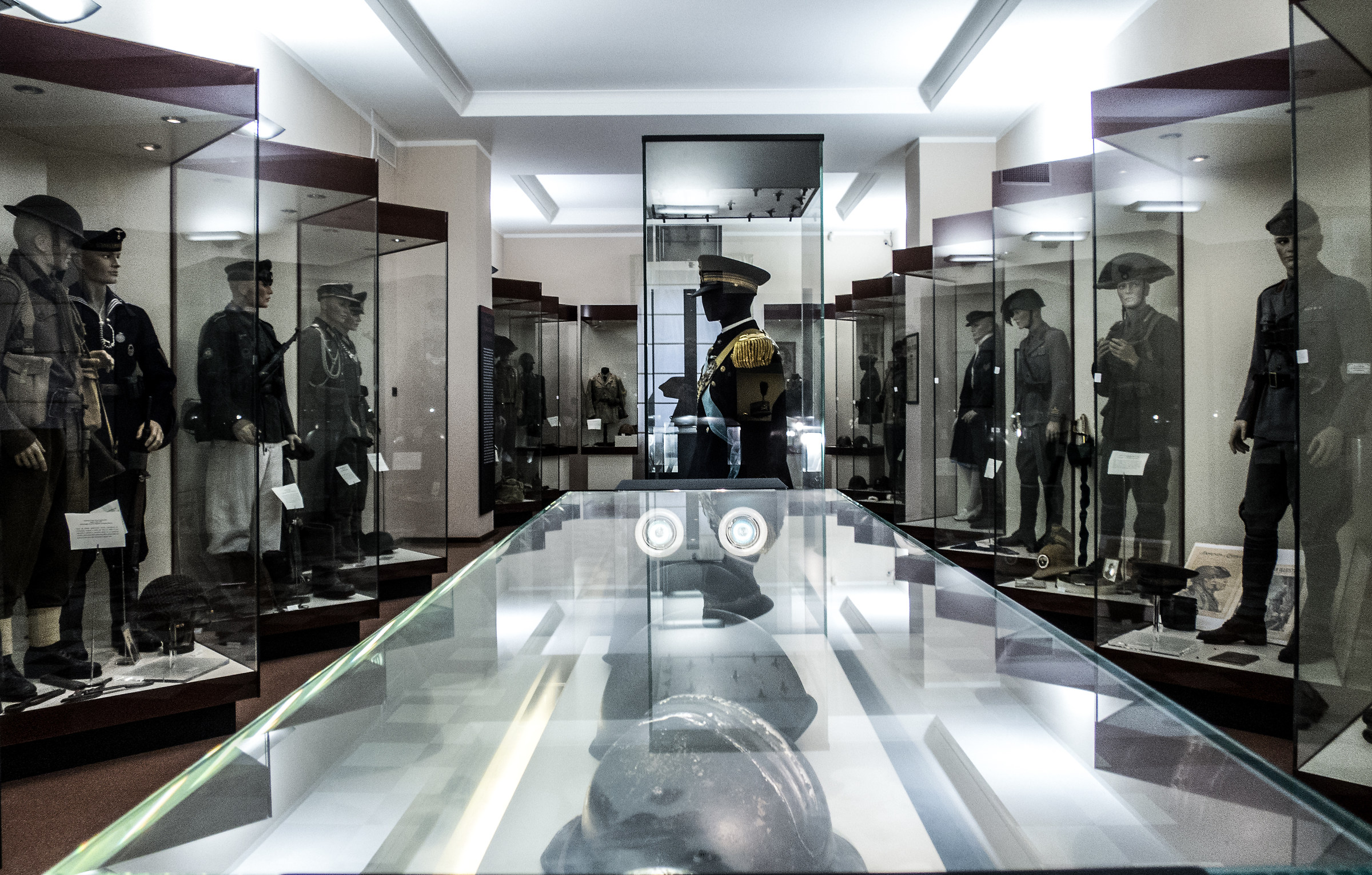 la boutique della guerra