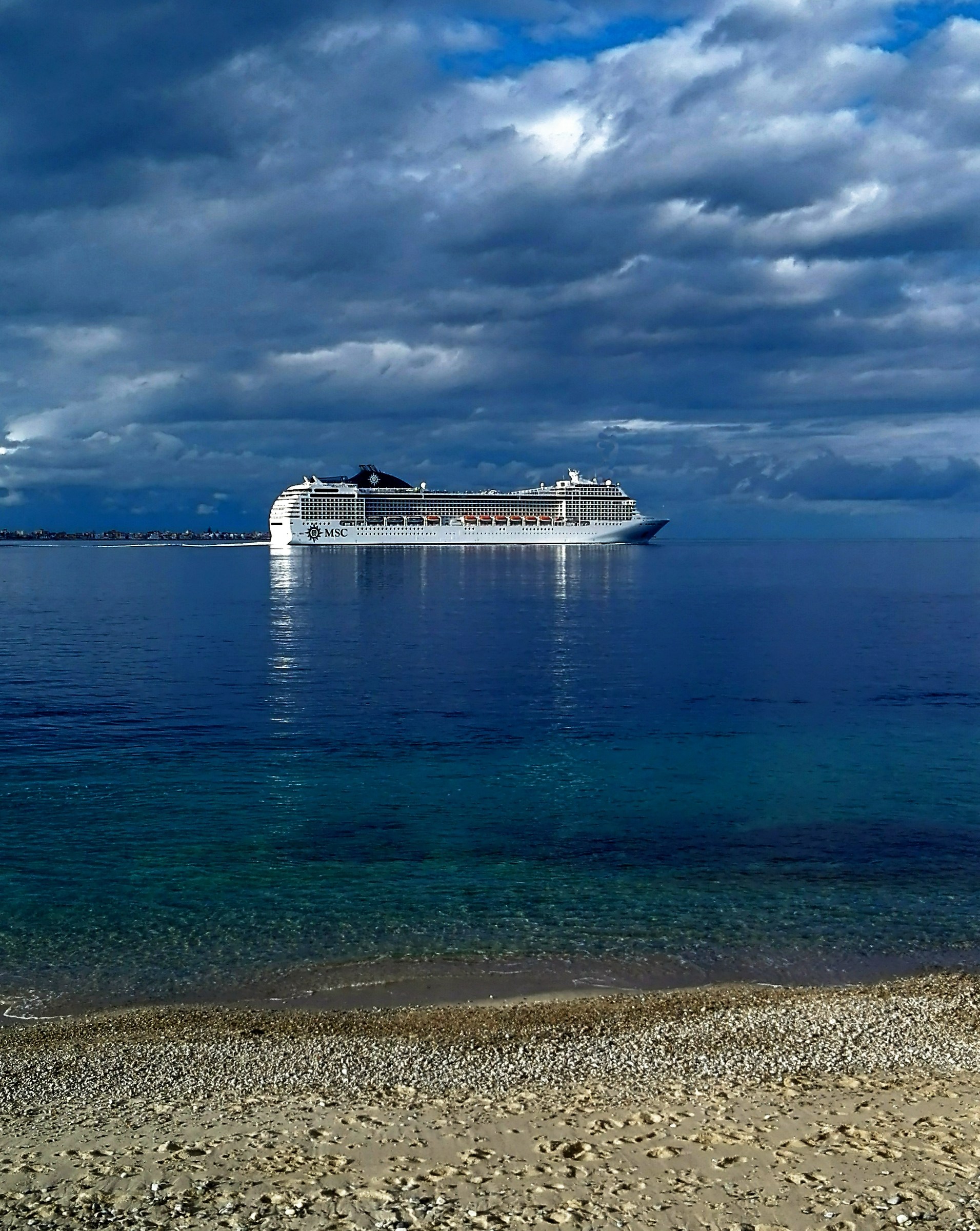 Mare  terra e il cielo sopra di noi