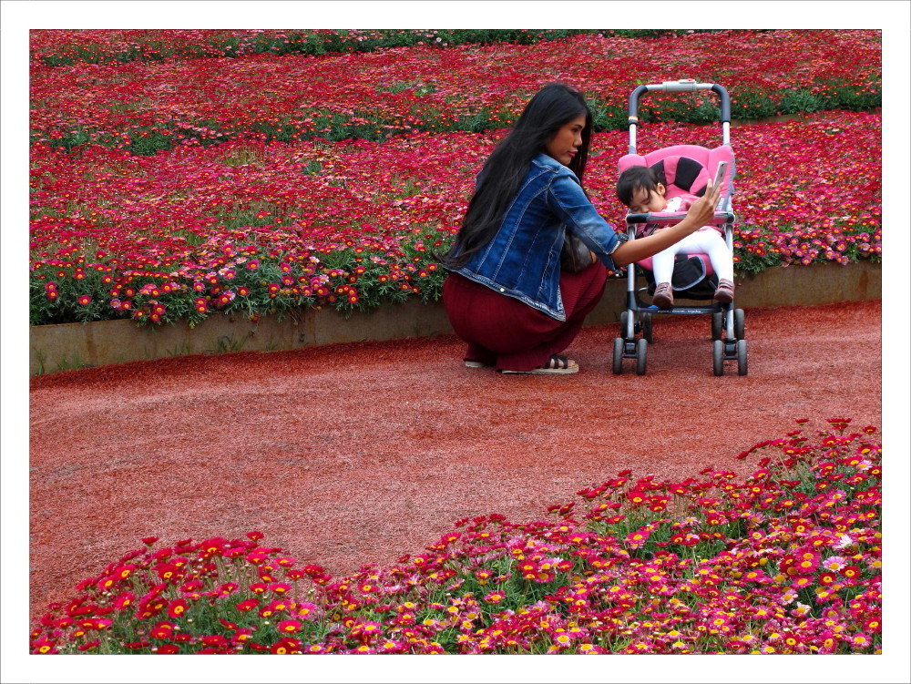 ... un selfie ricordo alla piccina addormentata ...